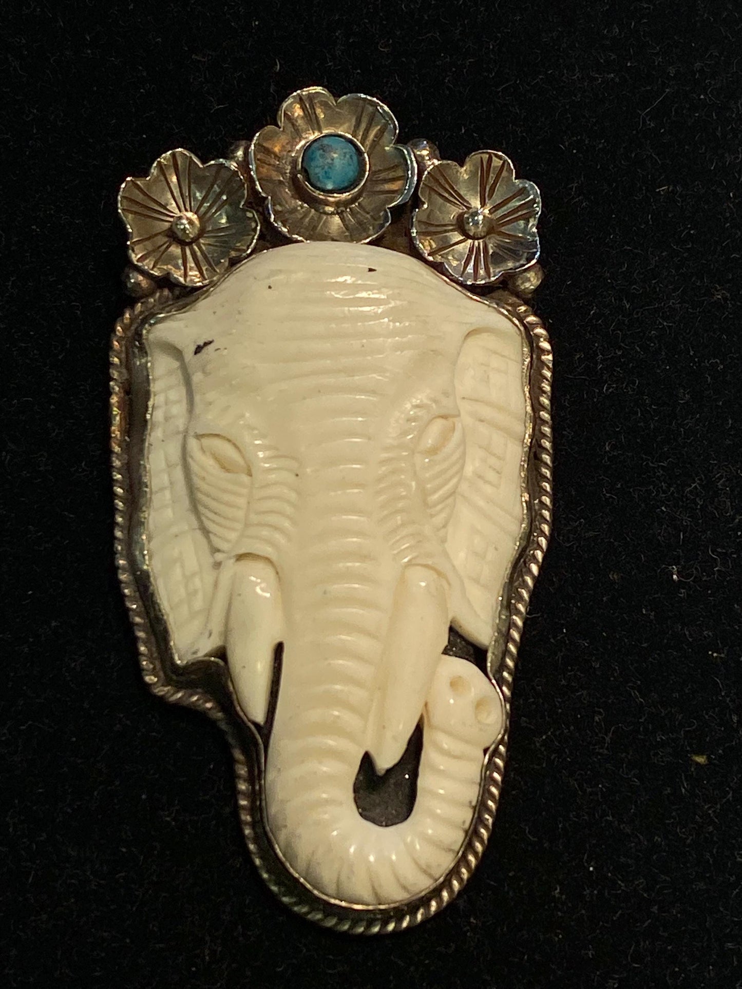 Elephant pendant, Bone carved pendant,handcrafted,Tibetan silver,Turquoise pendant,flower,ethnic style,
