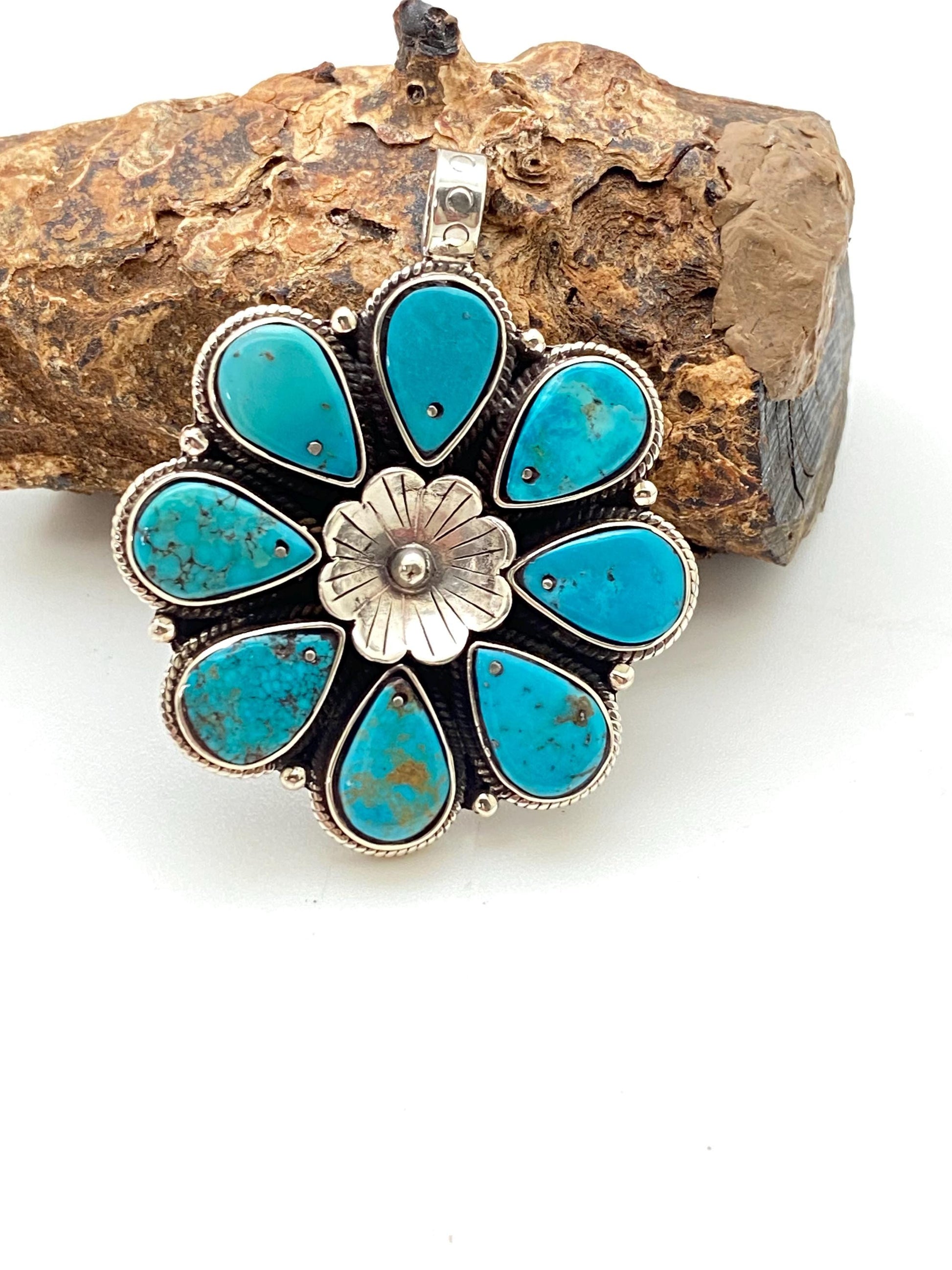 Flower pendant,turquoise pendant,handcrafted,tibetan silver,Himalayan,Nepalese