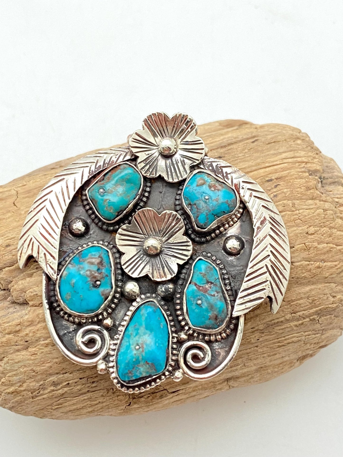 Turquoise pendant,flower pendant, handcrafted,Tibetan silver, ethnic style, floral design,Nepalese