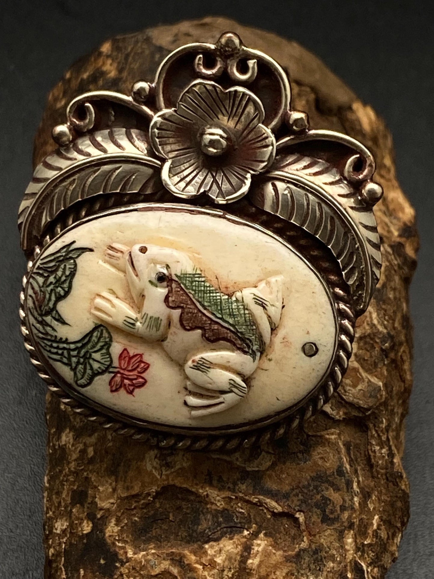 Frog pendant, handcrafted, Tibetan silver, floral pendant, ethnic style, animal lover,Nepalese,