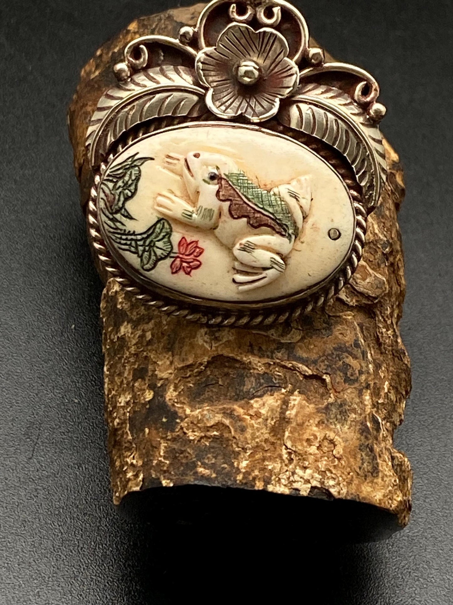 Frog pendant, handcrafted, Tibetan silver, floral pendant, ethnic style, animal lover,Nepalese,