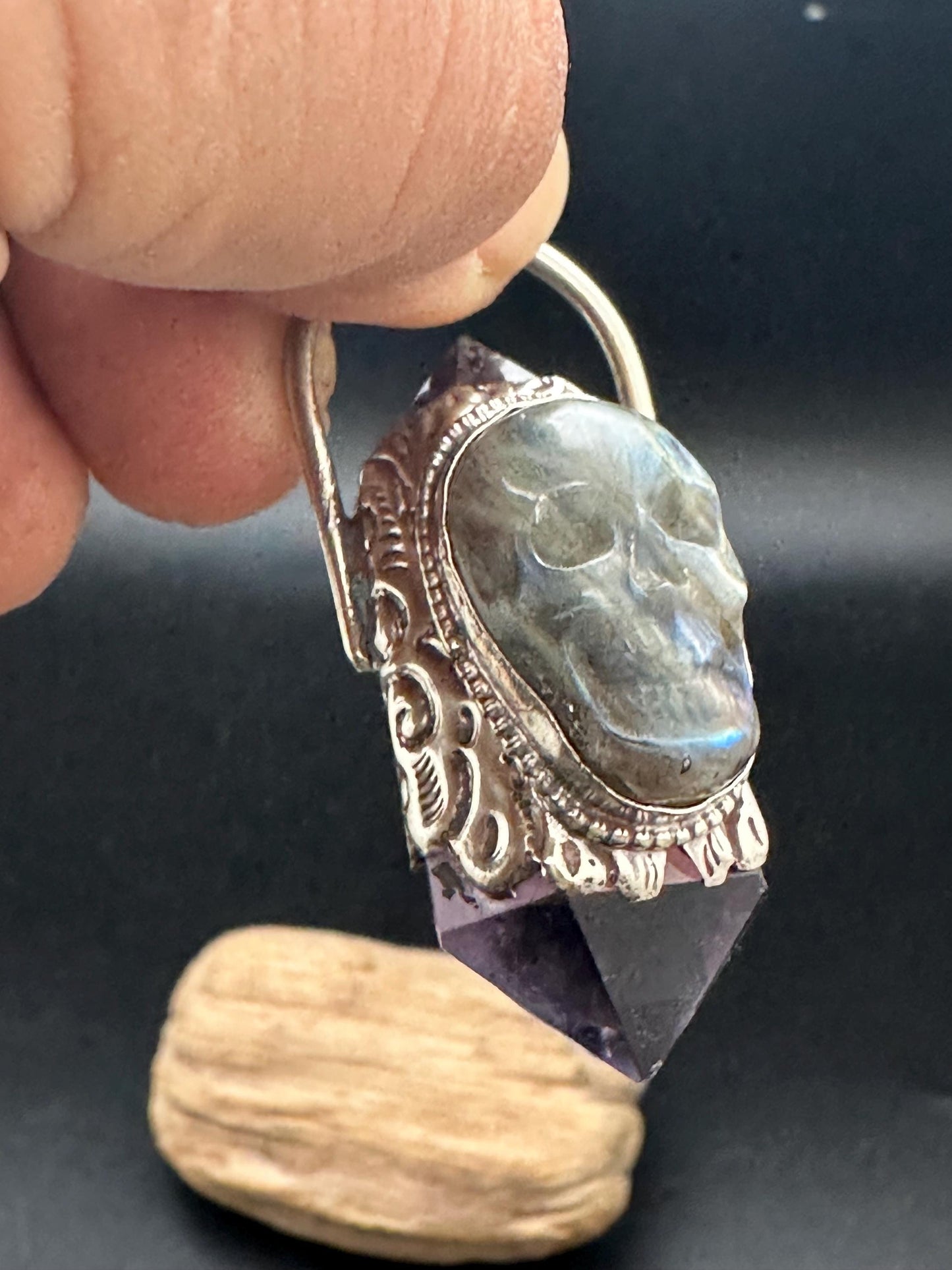 healing pendant, amethyst, labradorite skull spiritual amulet,