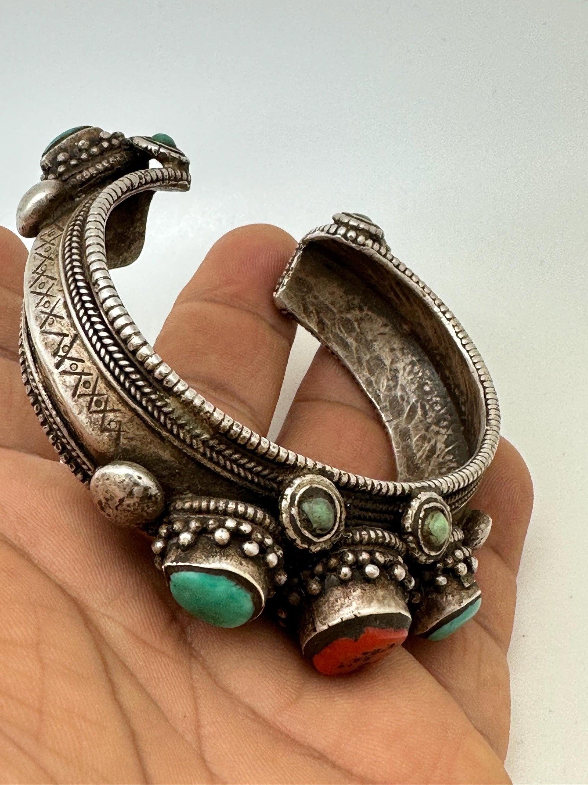 Tibetan bangle, ethnic Tibetan jewelry, sterling silver bangle,