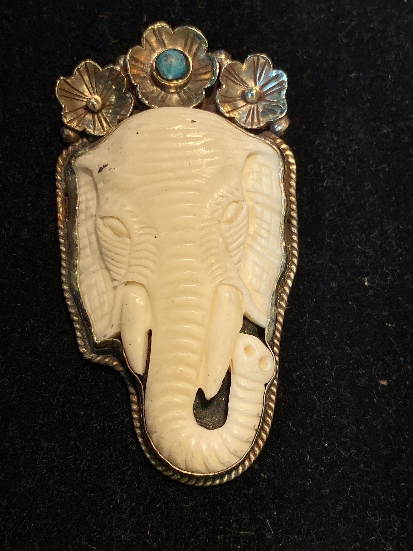 Elephant pendant, Bone carved pendant,handcrafted,Tibetan silver,Turquoise pendant,flower,ethnic style,