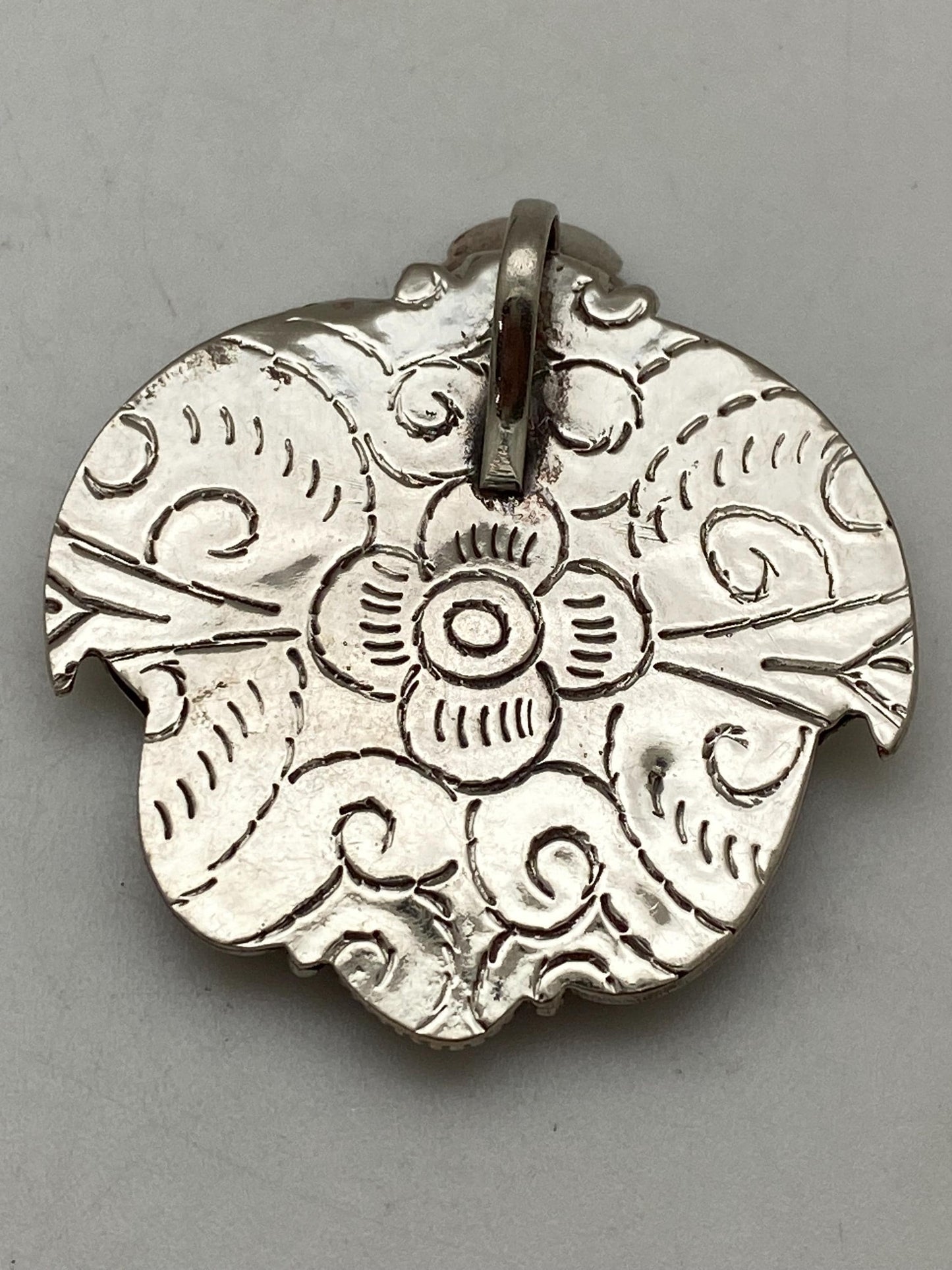 Turquoise pendant,flower pendant, handcrafted,Tibetan silver, ethnic style, floral design,Nepalese