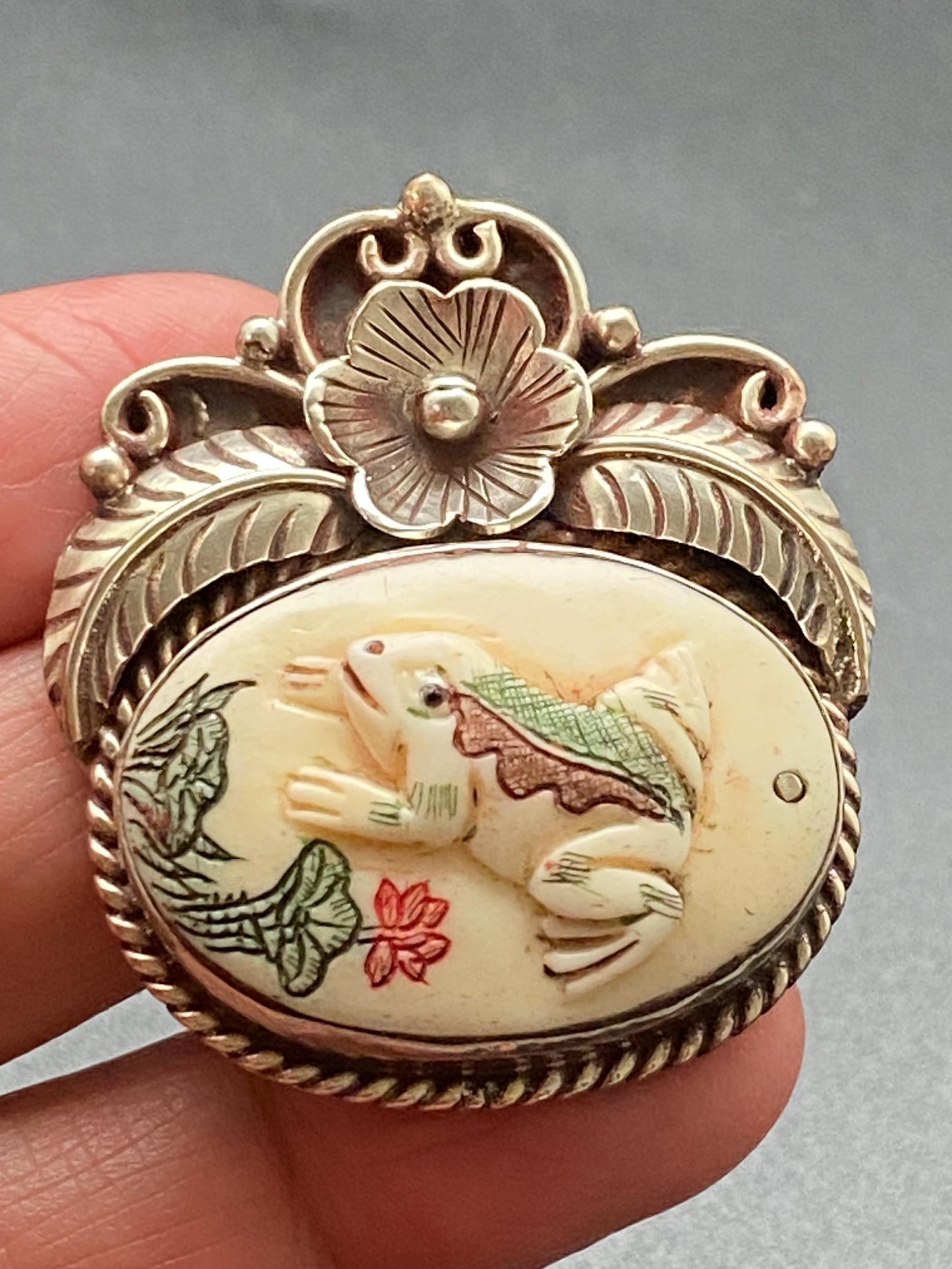 Frog pendant, handcrafted, Tibetan silver, floral pendant, ethnic style, animal lover,Nepalese,
