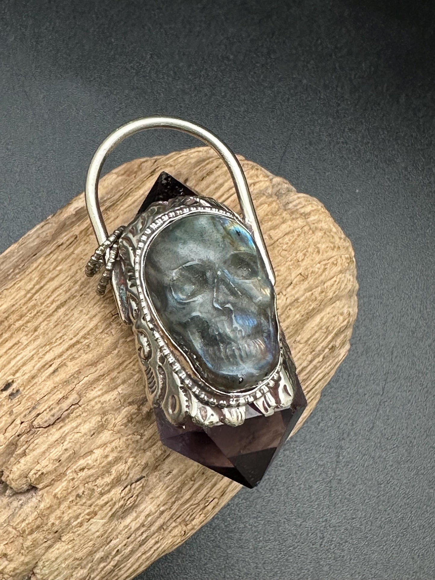 healing pendant, amethyst, labradorite skull spiritual amulet,