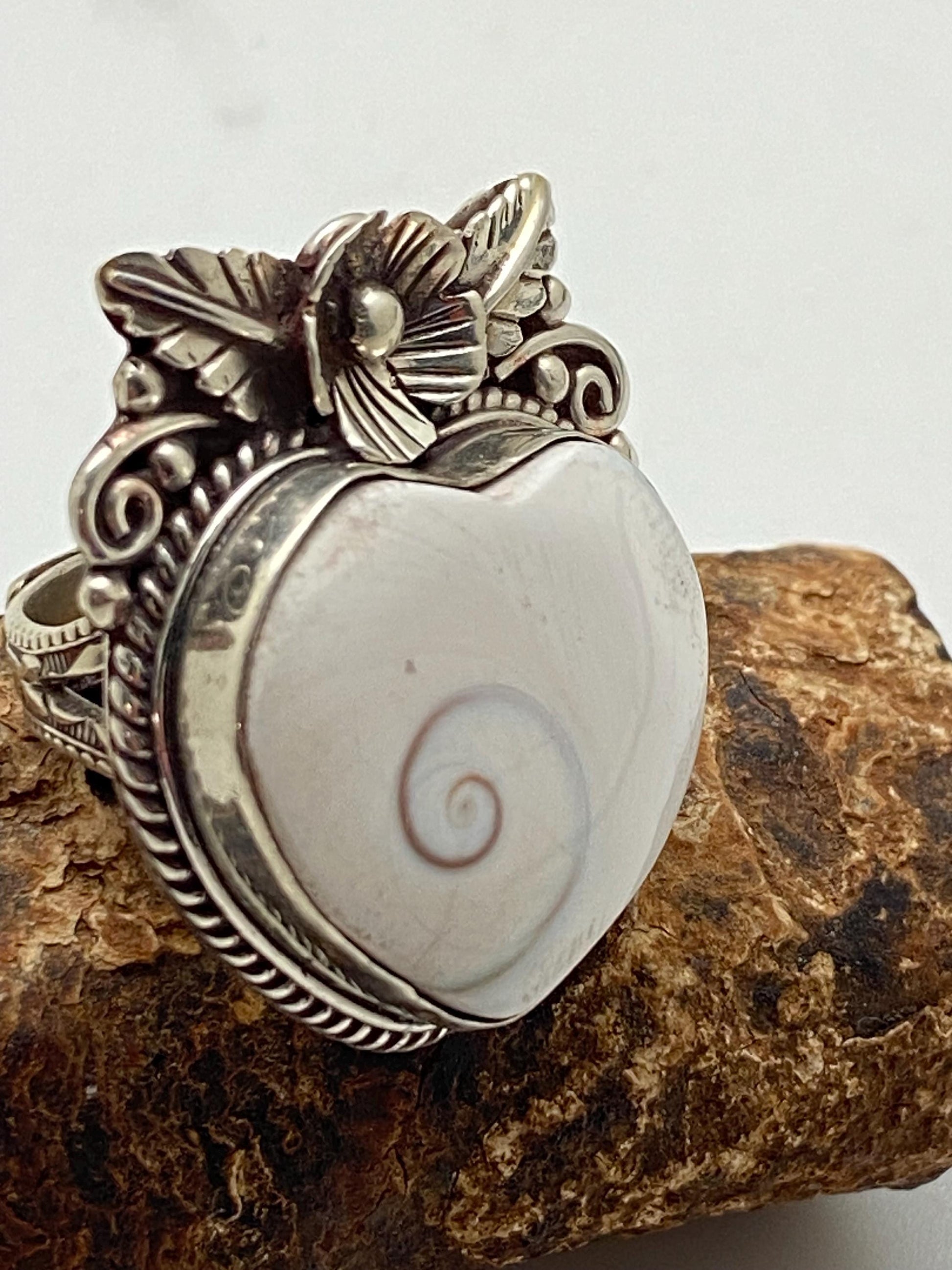 Heart shape ring,shell ring, handcrafted,Tibetan silver,Himalayan, Nepalese