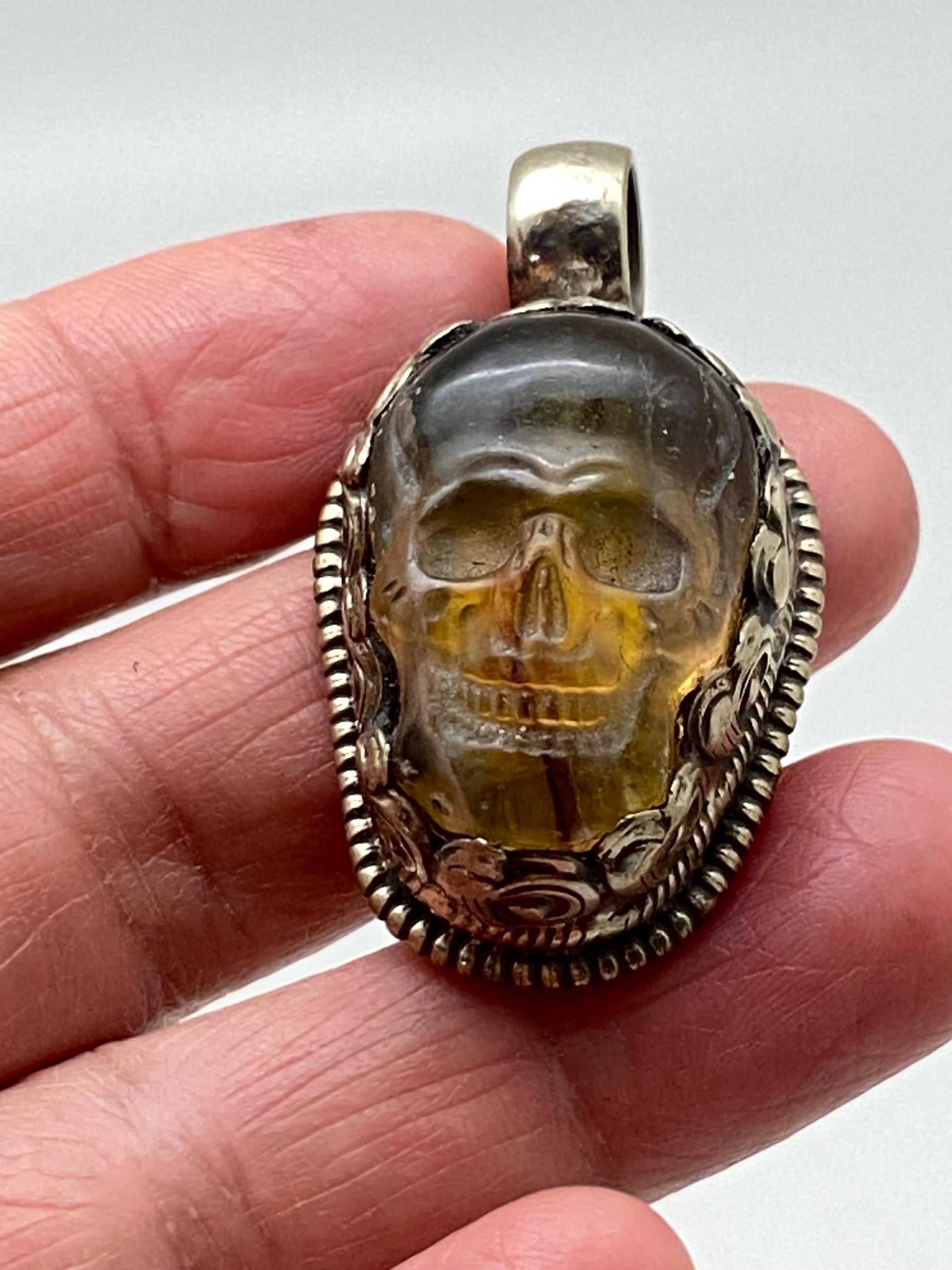 fluorite skull pendant, handcrafted,Tibetan silver,Nepalese
