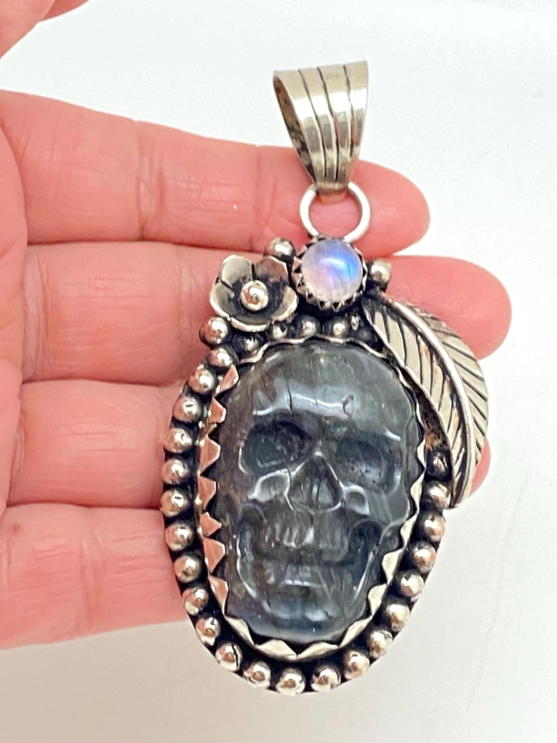 labradorite carved skull pendant,Tibetan silver,handcrafted,moonstone ,ethnic style,Nepalese,Himalayan