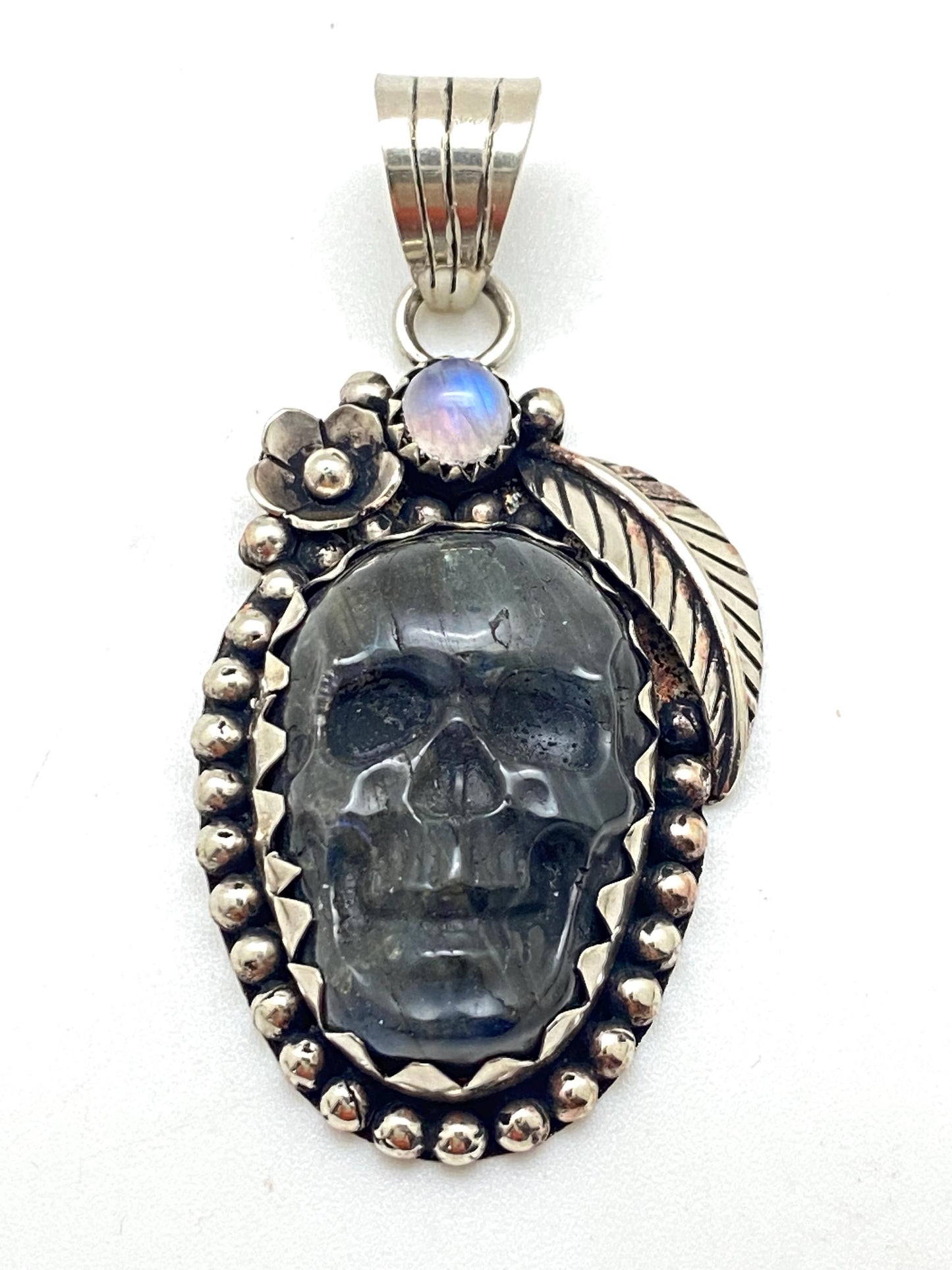 labradorite carved skull pendant,Tibetan silver,handcrafted,moonstone ,ethnic style,Nepalese,Himalayan