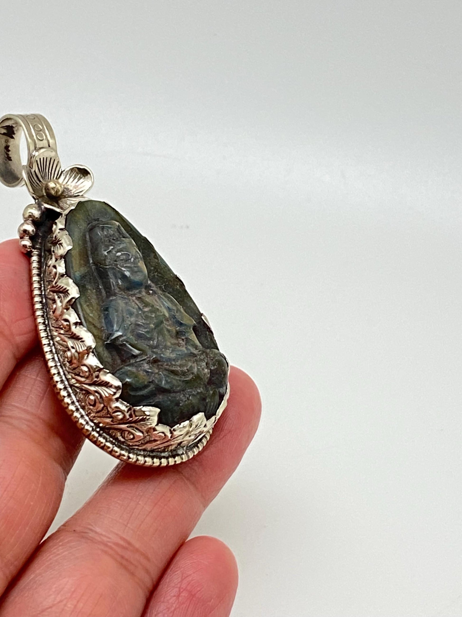 Handcrafted Labradorite Kwan Yin Pendant: Tibetan Silver, Nepalese