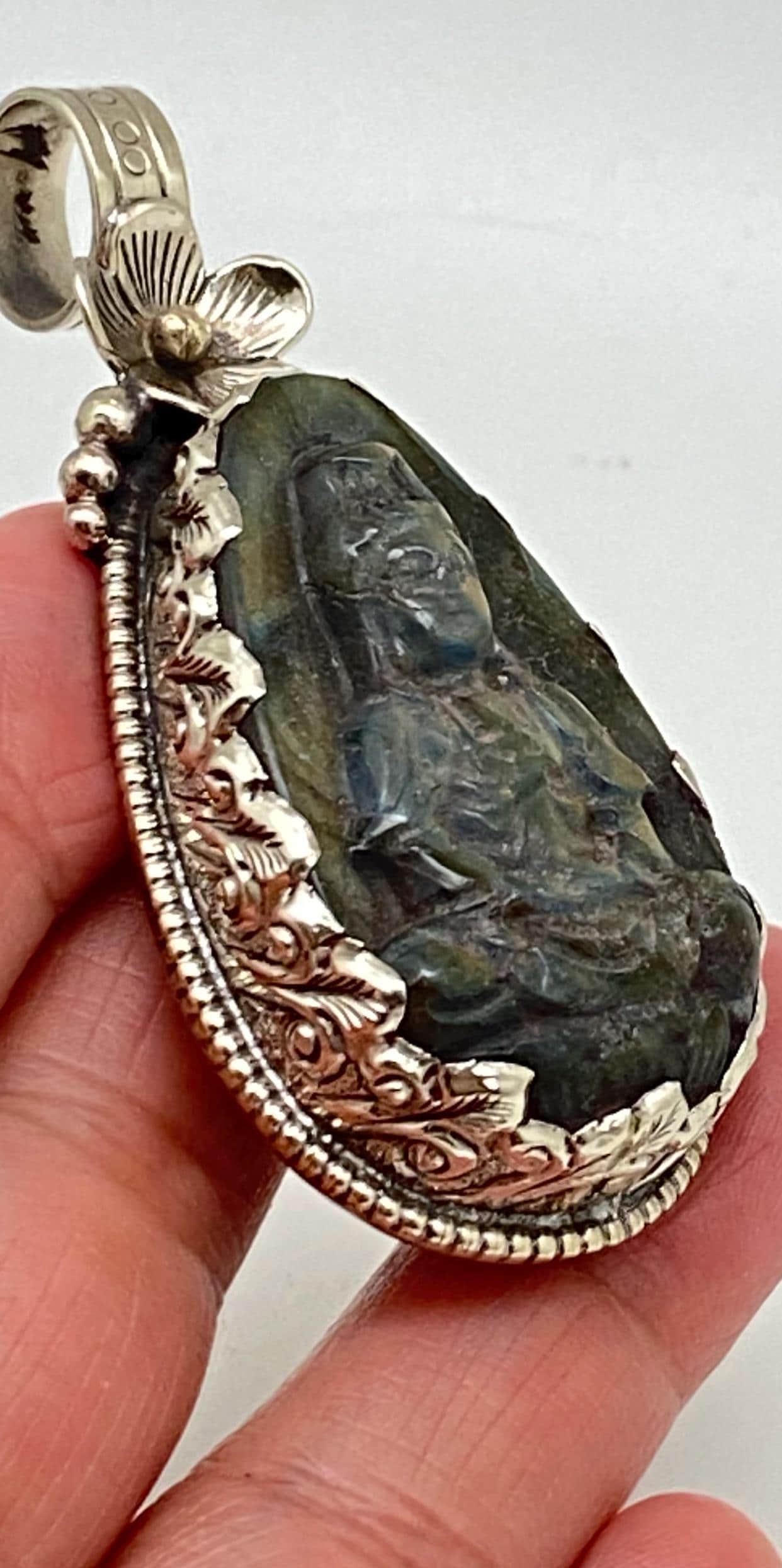 Handcrafted Labradorite Kwan Yin Pendant: Tibetan Silver, Nepalese