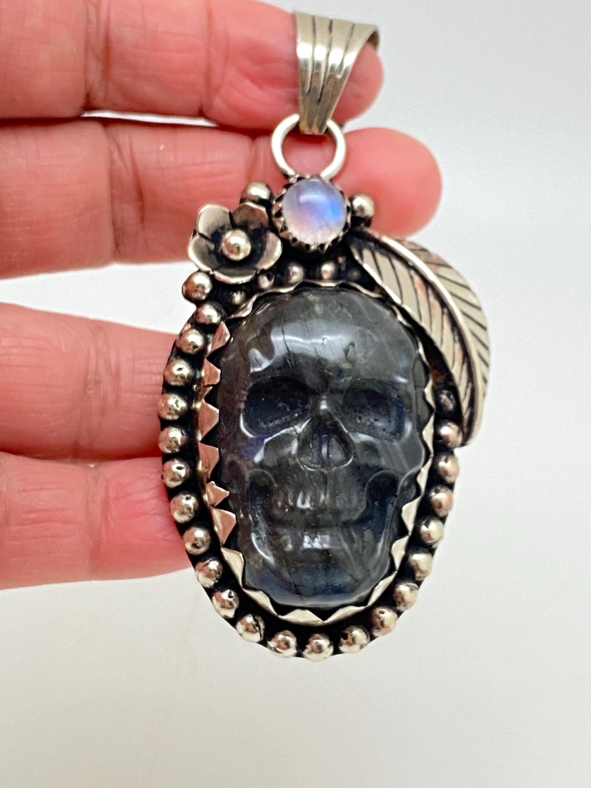 labradorite carved skull pendant,Tibetan silver,handcrafted,moonstone ,ethnic style,Nepalese,Himalayan