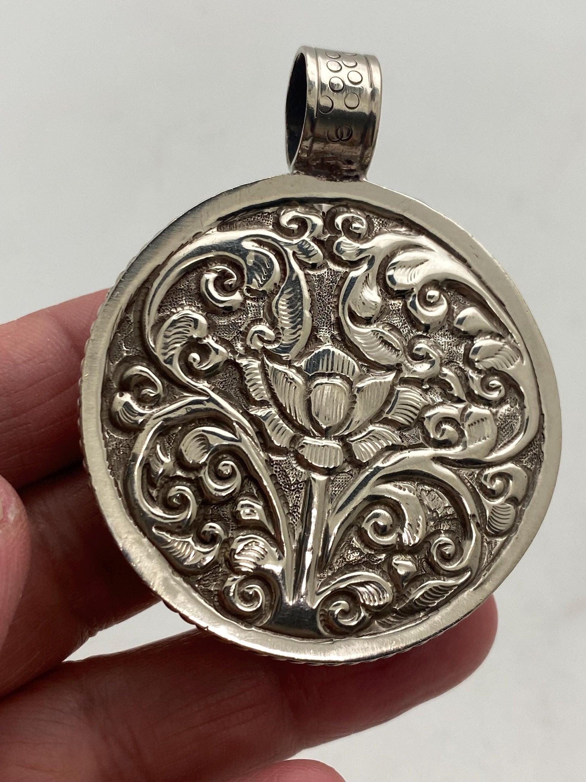 Handcrafted Shell Carved Rose Pendant: Tibetan Silver Flower