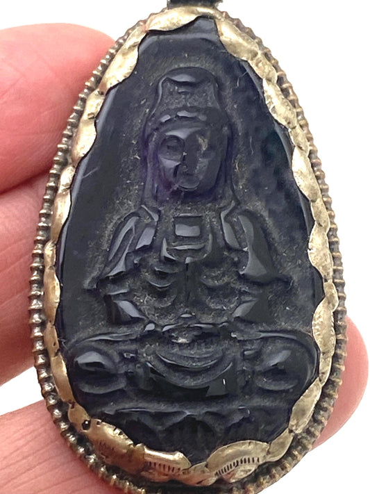 Amethyst Kwan Yin Pendant: Handcrafted Tibetan Silver, Nepalese
