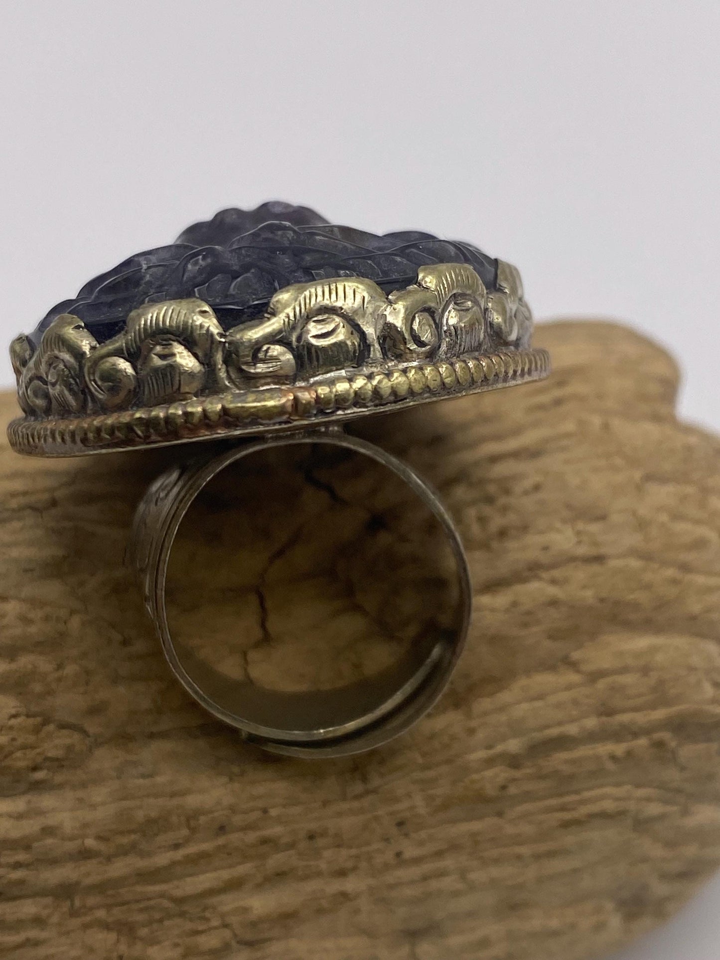 Lion ring, amethyst carved, handcrafted, Tibetan silver,Nepalese,ethnic style