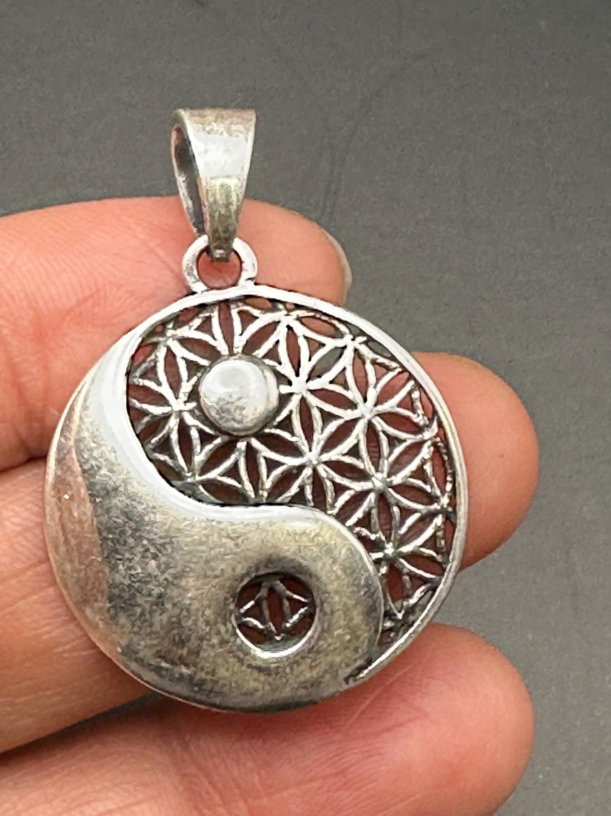 yin yang pendant,sterling silver, balance health and harmony,spiritual balance charm