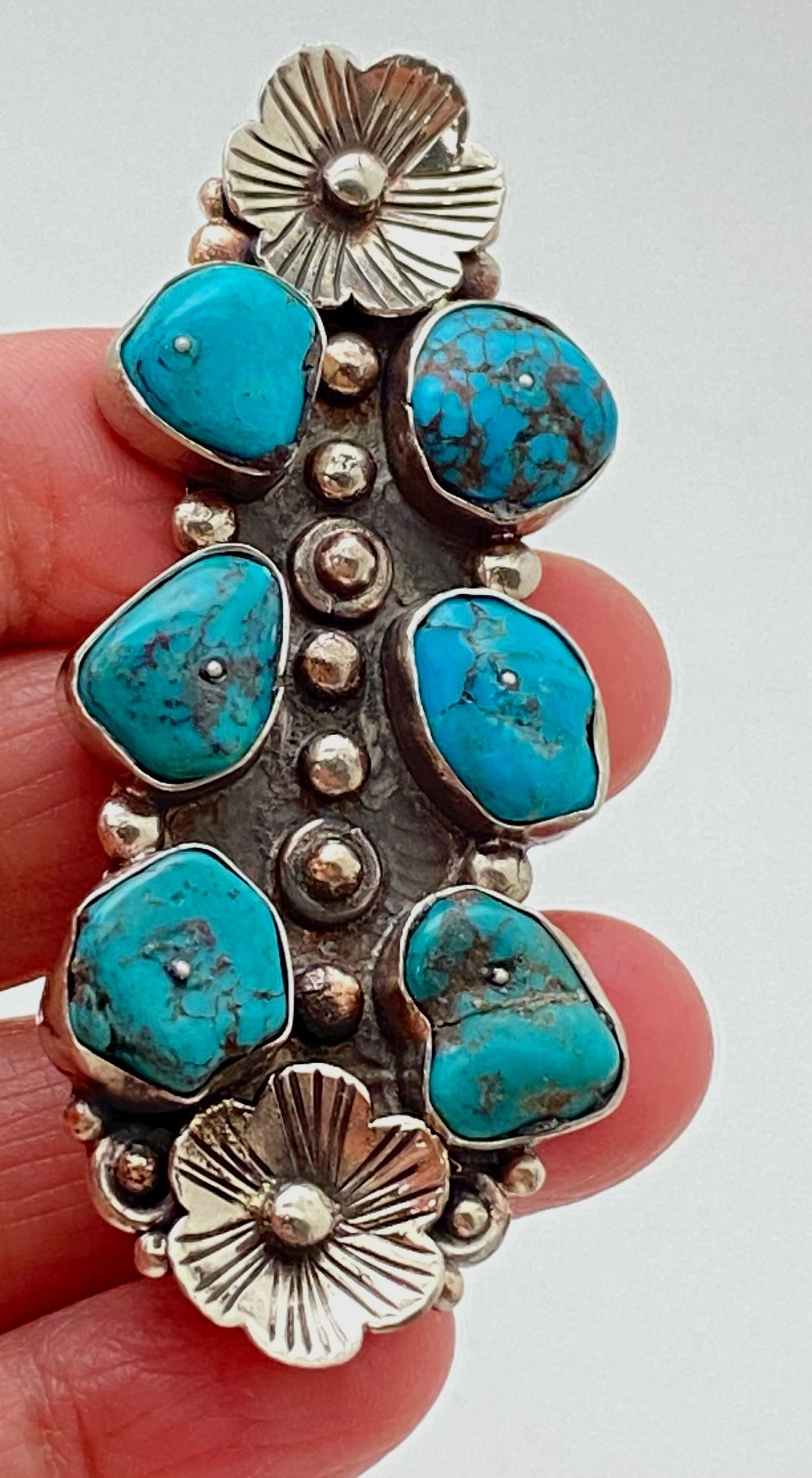 Turquoise pendant, floral pendant, Tibetan réposse silver, handcrafted,Himalayan Nepalese