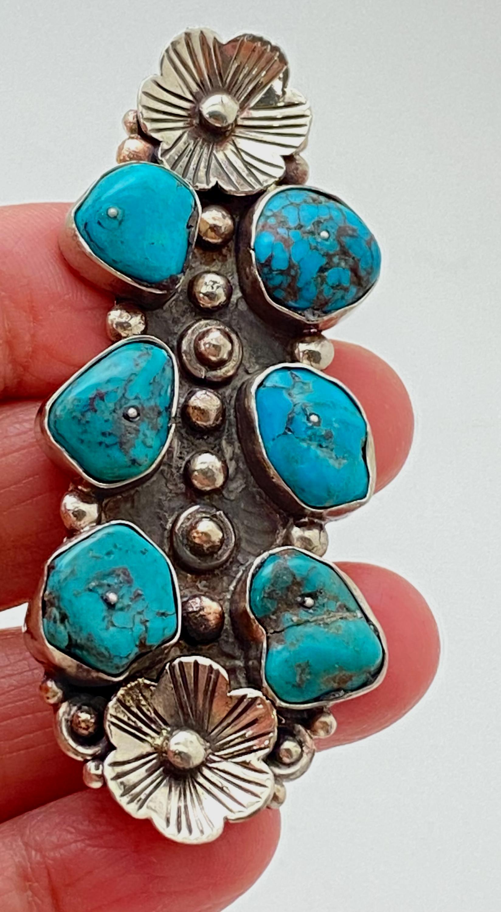 Turquoise pendant, floral pendant, Tibetan réposse silver, handcrafted,Himalayan Nepalese