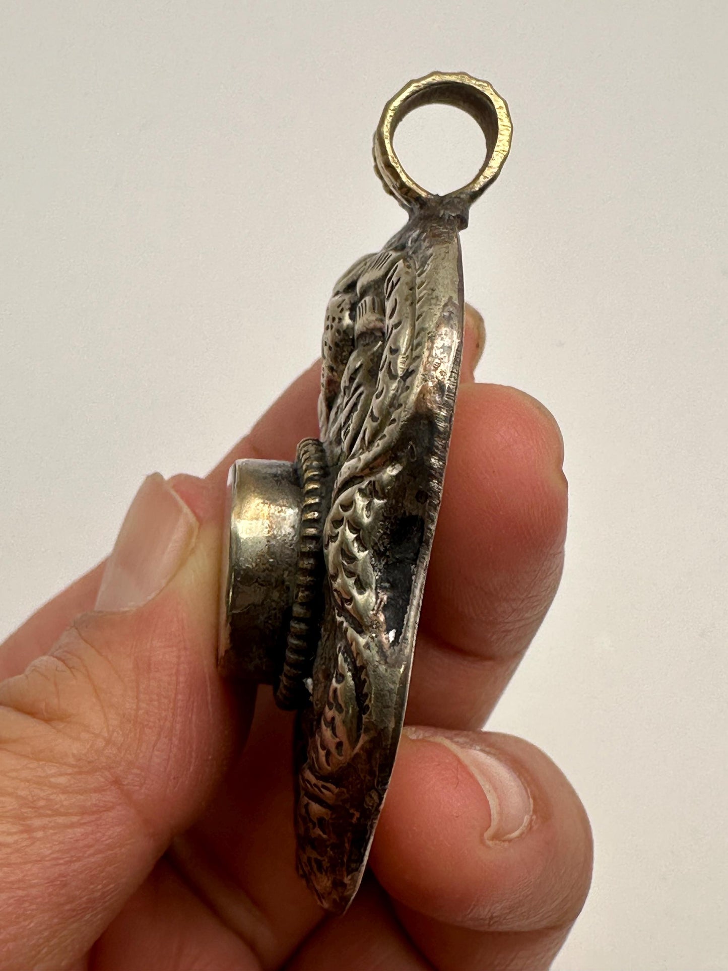 Dragon pendant, handcrafted, Tibetan silver,ethnic style,mother of pearl ,Nepalese,