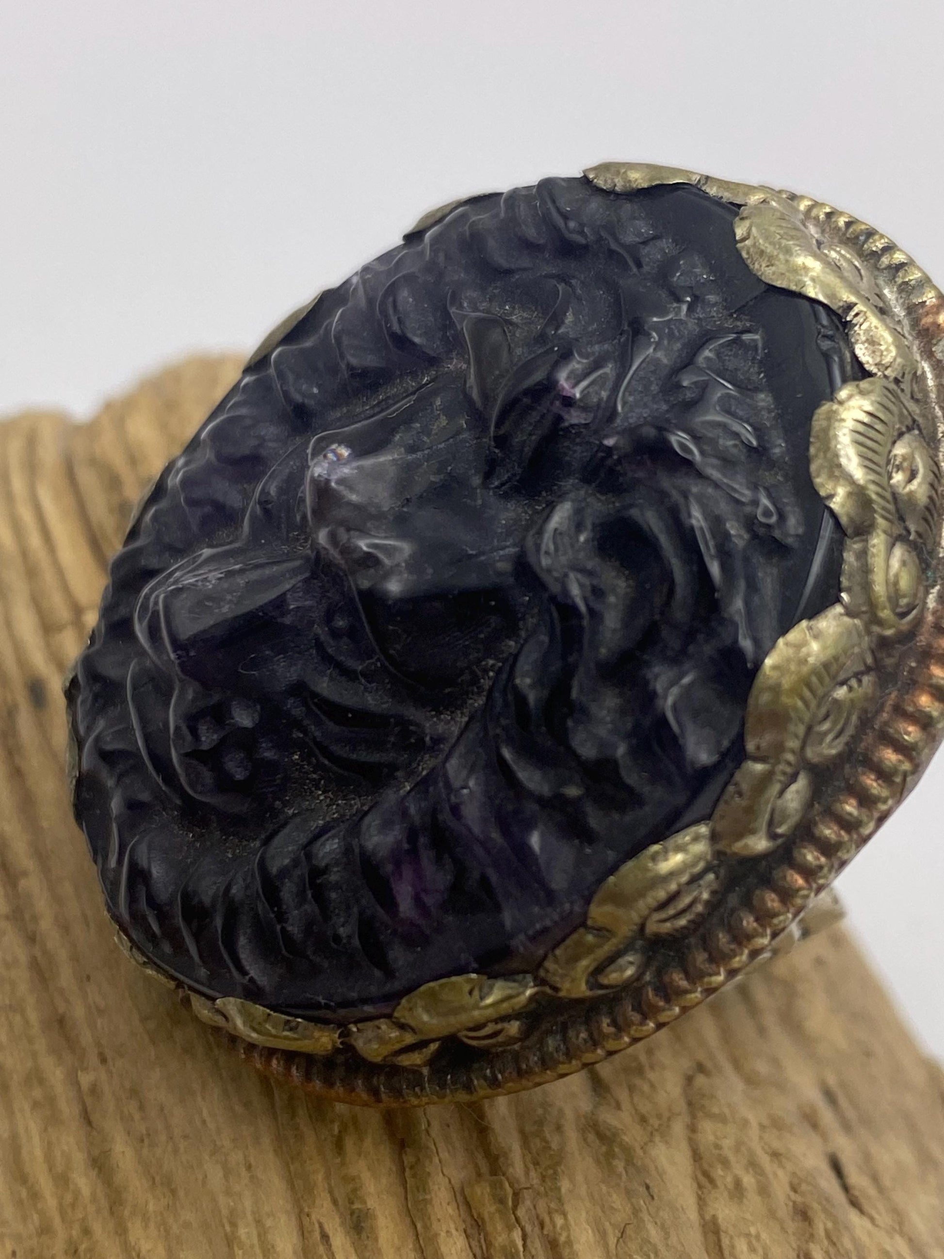 Lion ring, amethyst carved, handcrafted, Tibetan silver,Nepalese,ethnic style