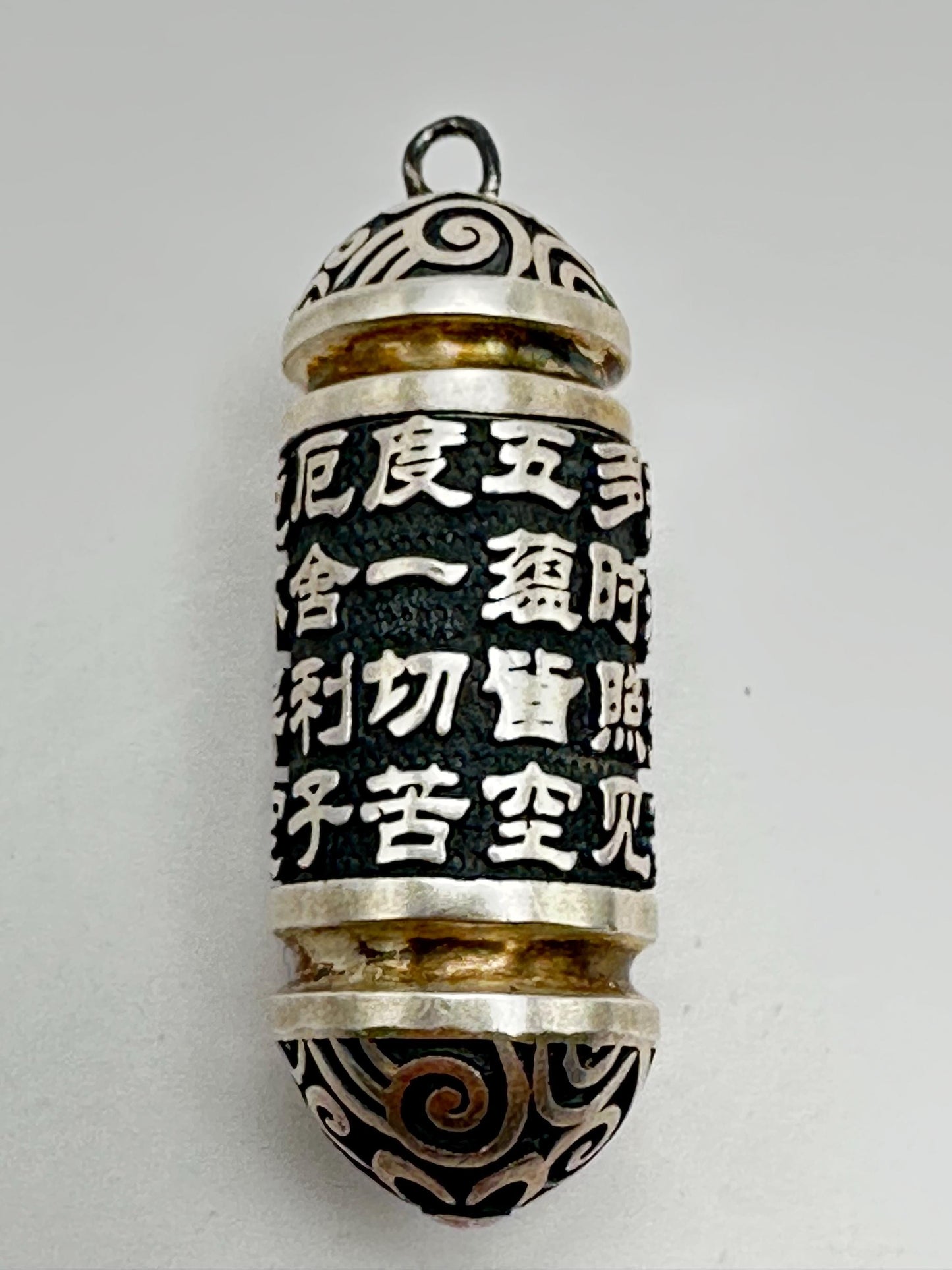 Prayer box, sterling silver, cylindrical box,Amulet,Tibetan Goodluck charm,Buddhist mantra,