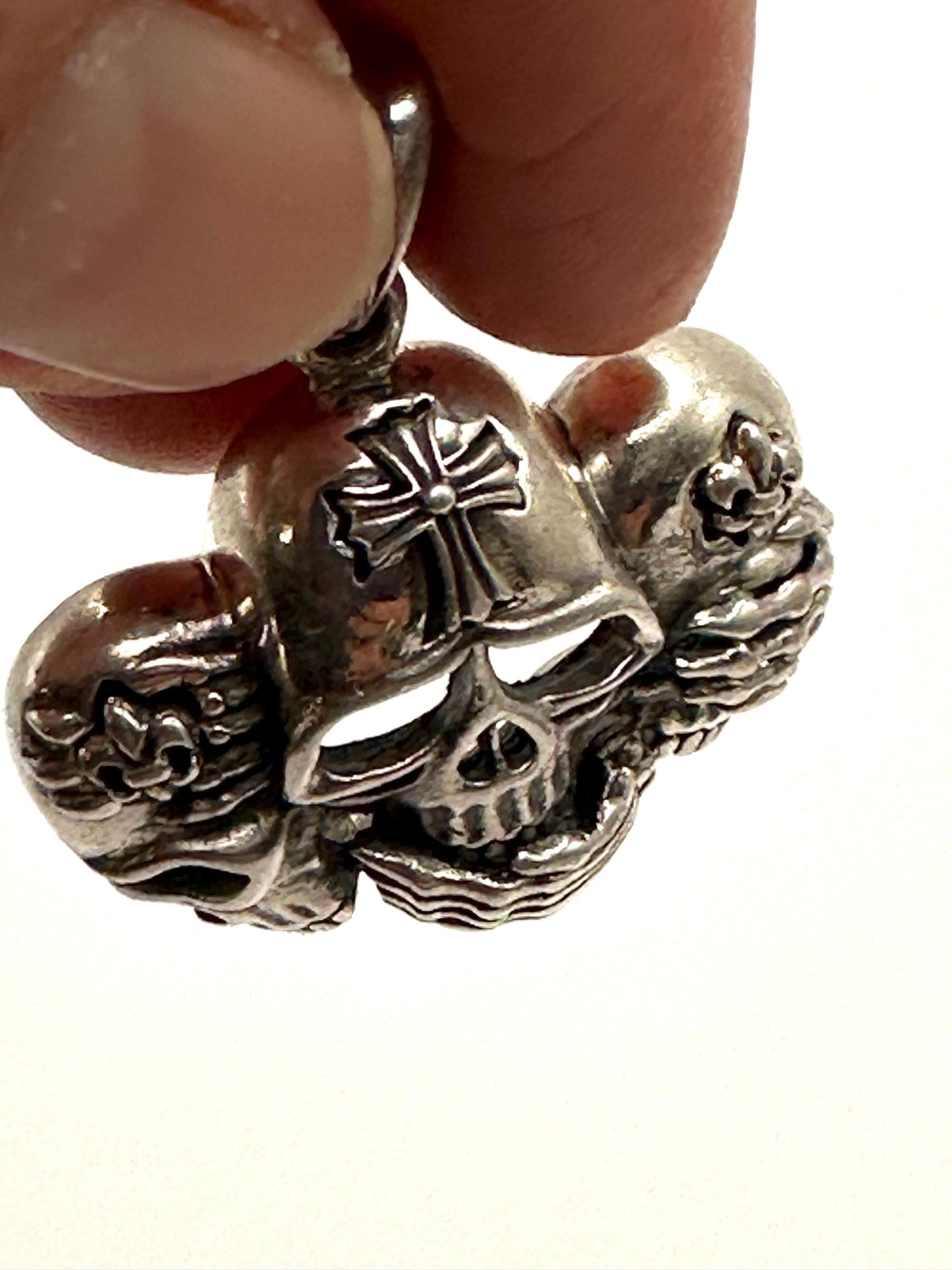 solid silver,three skull pendant,cross pendant ,sterling silver, do not see bad,do not listen bad,do not speak bad,symbol of power