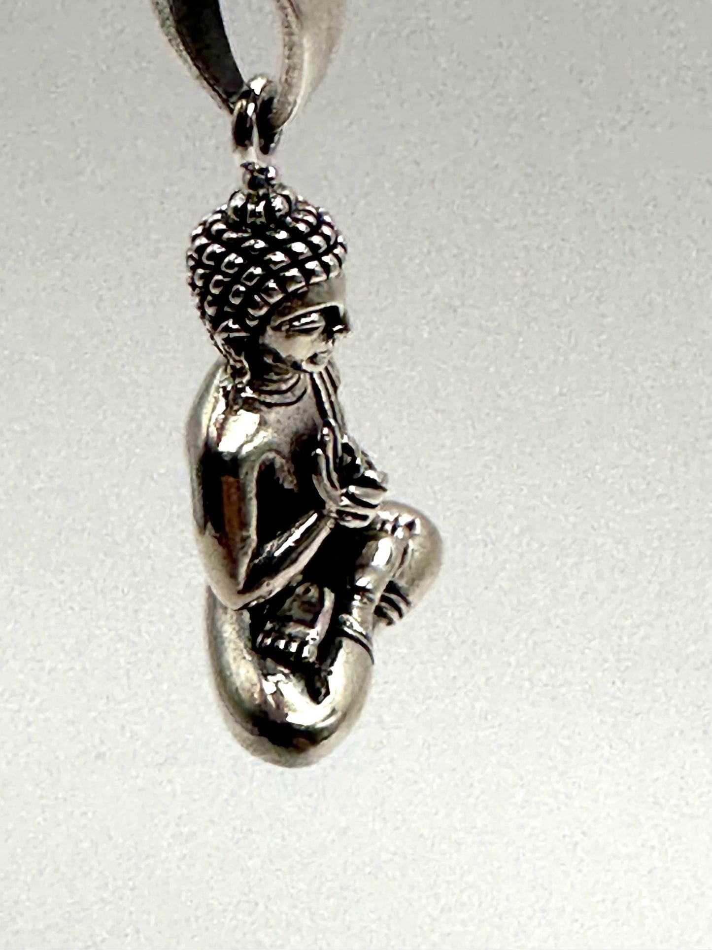 Buddha pendant,sterling silver crafted, meditation,spiritual,amulet,yoga
