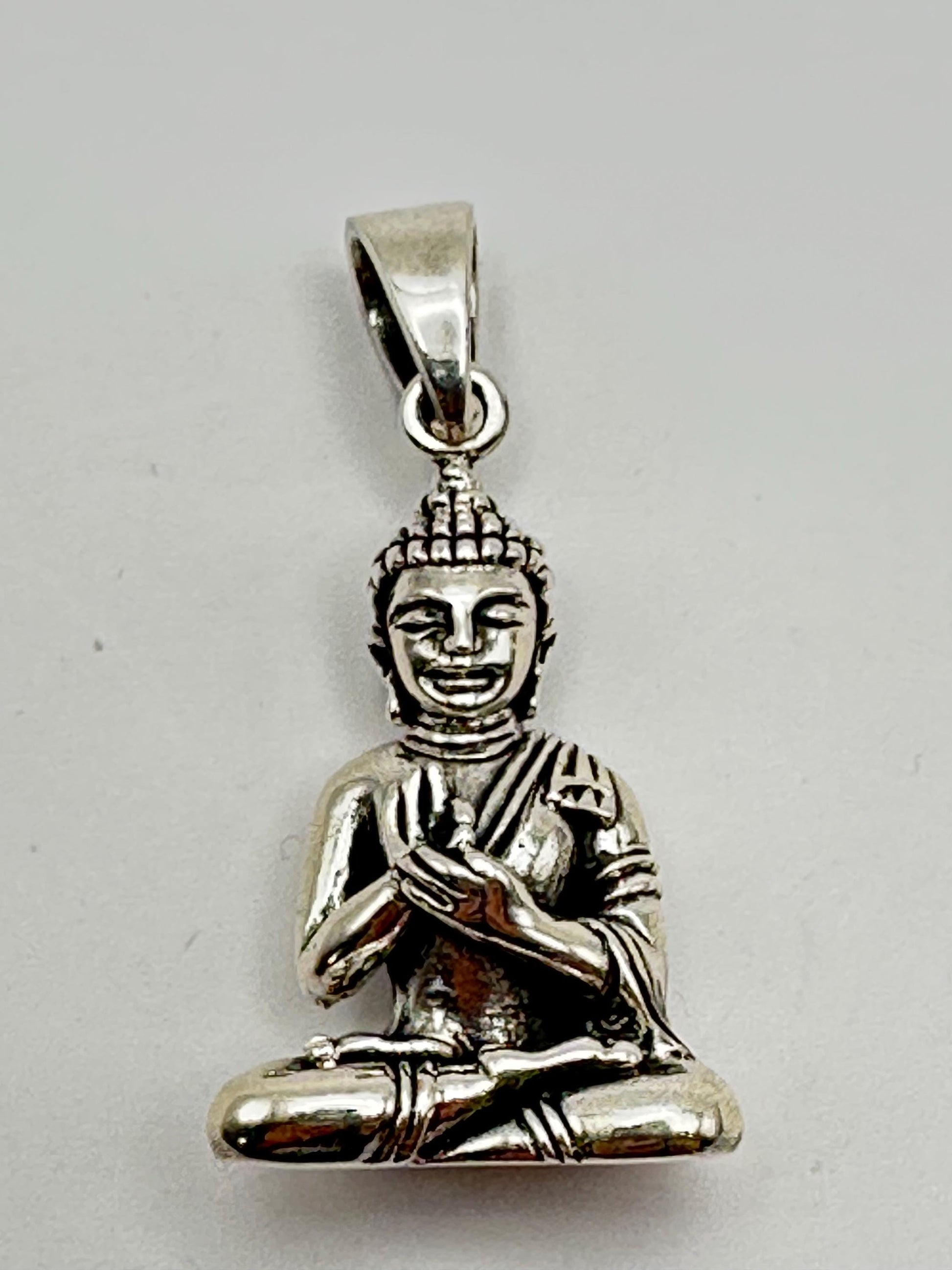 Buddha pendant,sterling silver crafted, meditation,spiritual,amulet,yoga