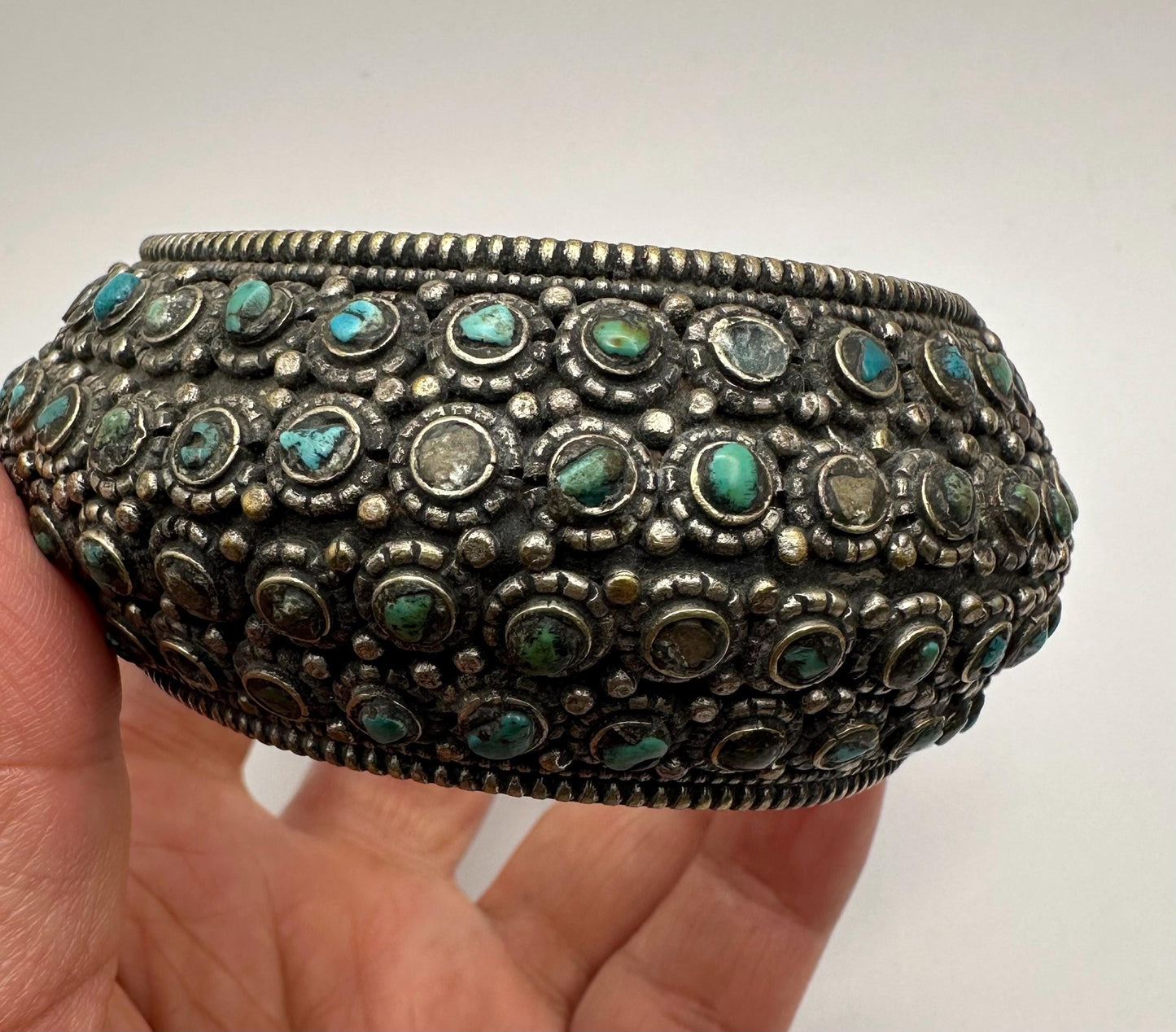 Cuff bracelet,bangle,Turquoise, handcrafted,Tibetan silver,ethnic design,Himalayan,Nepalese