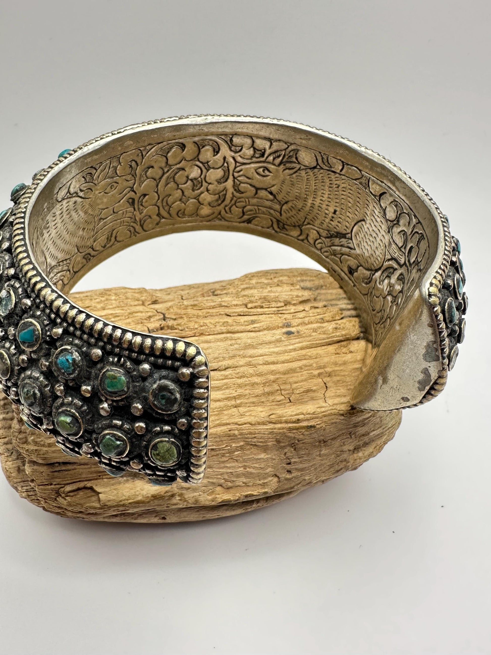 Cuff bracelet,bangle,Turquoise, handcrafted,Tibetan silver,ethnic design,Himalayan,Nepalese