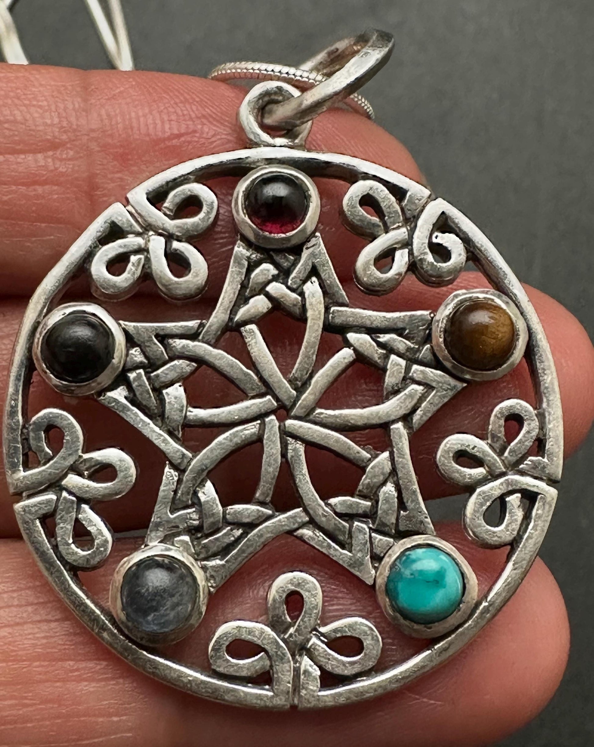 multiple stone pendant,sterling silver,star pendant,handcrafted,five chakra,cabochone,healing, yoga, spiritual