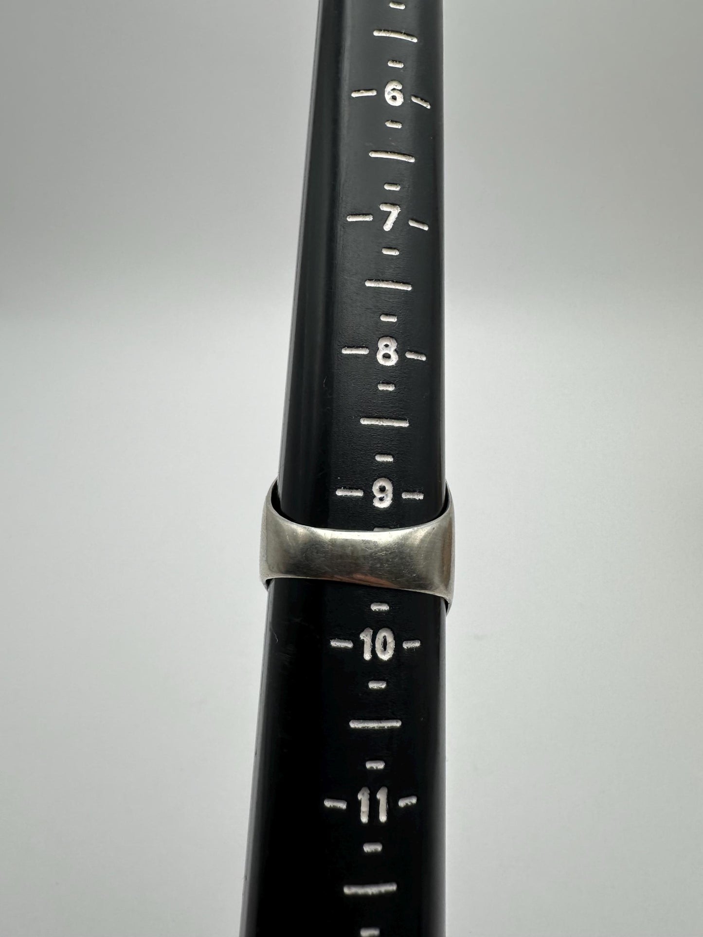 Amethyst ring, handcrafted,sterling silver,fashion jewelry,Triple stone ring,