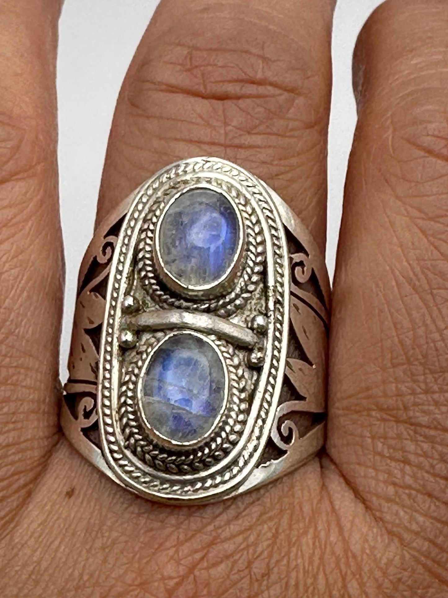 Moon stone ring,rainbow moonstone,handcrafted,sterling silver, ethnic style,Nepalese