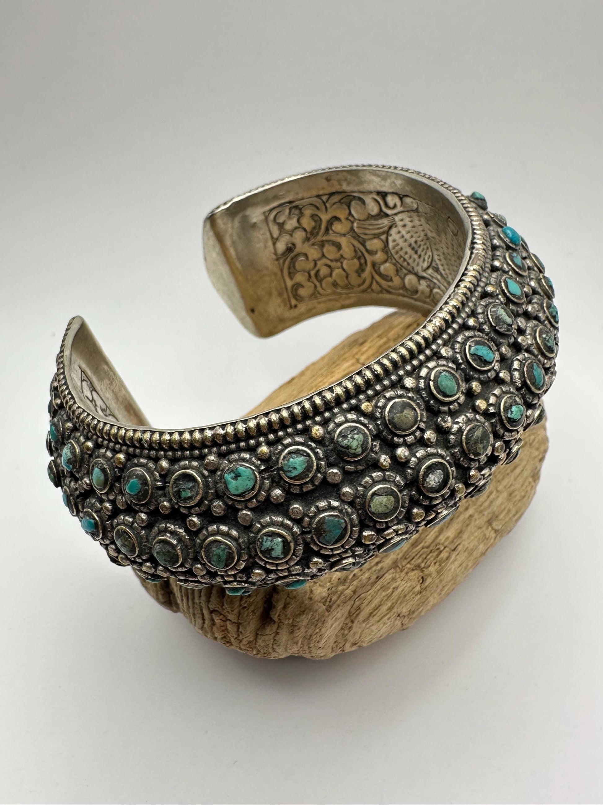Cuff bracelet,bangle,Turquoise, handcrafted,Tibetan silver,ethnic design,Himalayan,Nepalese