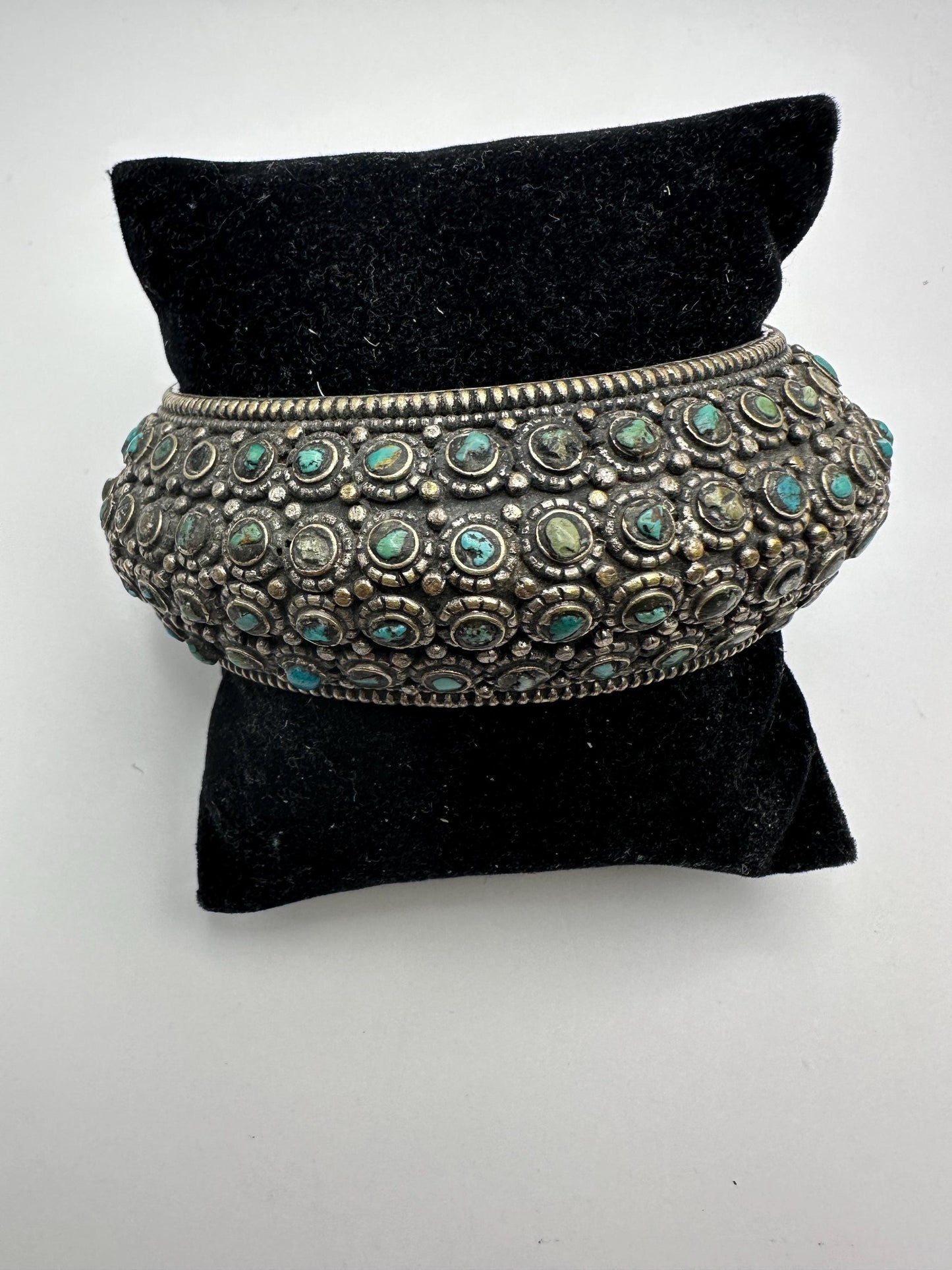 Cuff bracelet,bangle,Turquoise, handcrafted,Tibetan silver,ethnic design,Himalayan,Nepalese