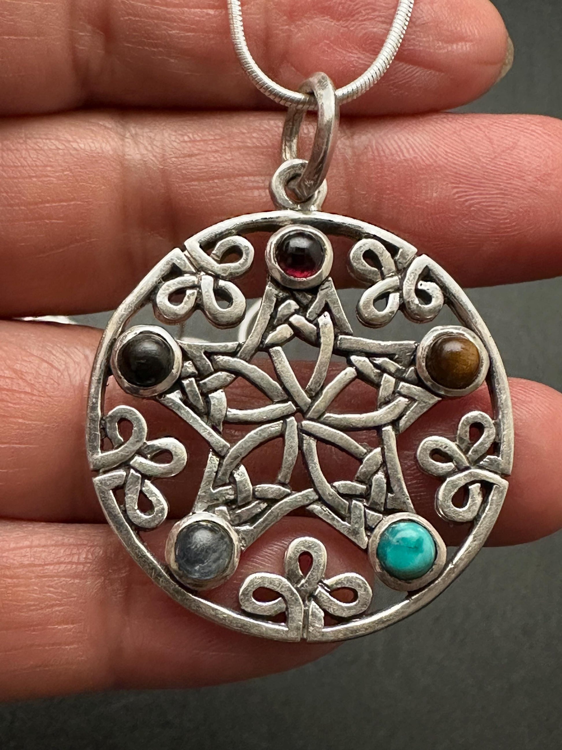 multiple stone pendant,sterling silver,star pendant,handcrafted,five chakra,cabochone,healing, yoga, spiritual