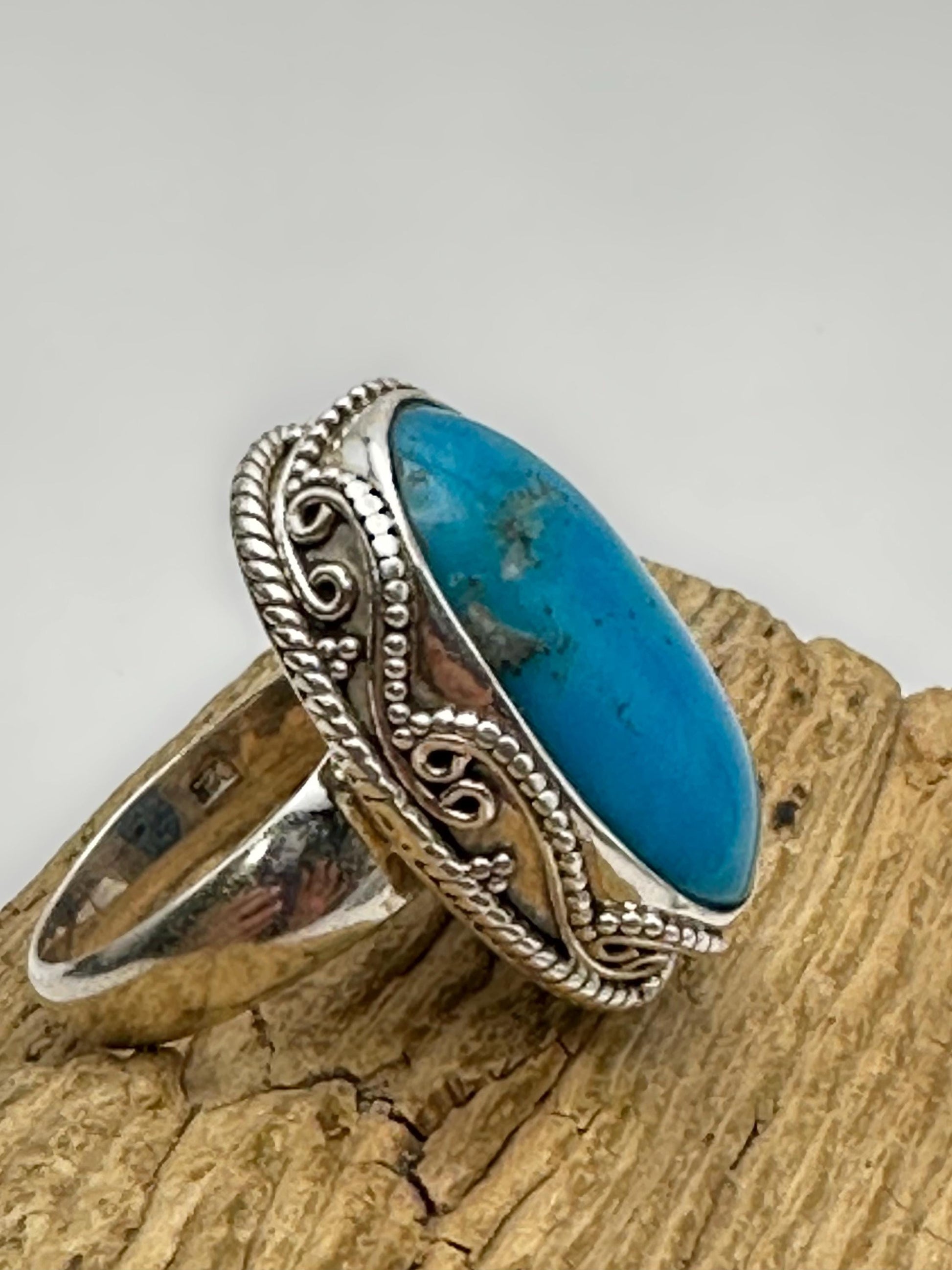 Turquoise ring,Arizona Turquoise,sterling silver ring,