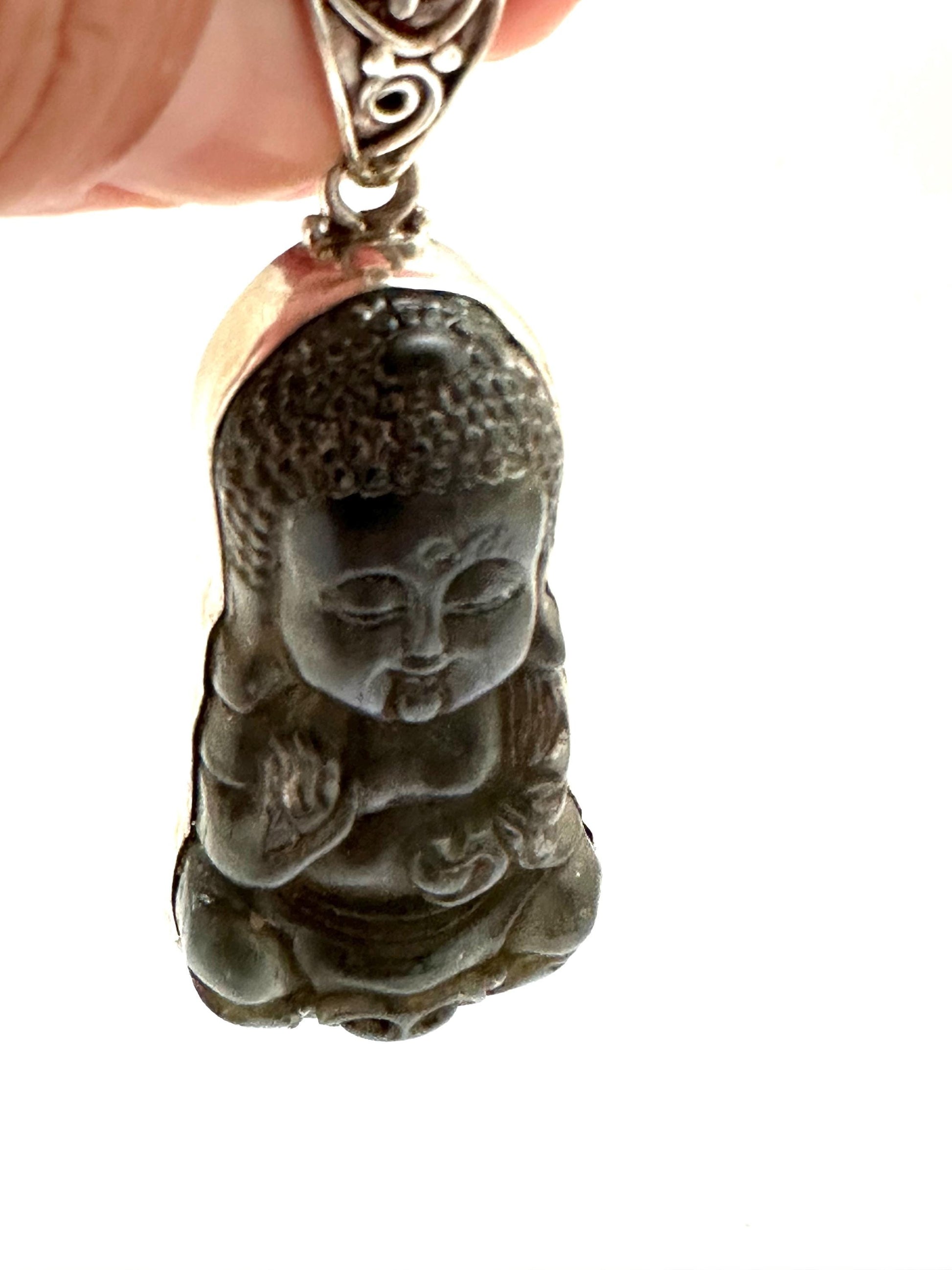 Buddha pendant, Baby Buddha, Labradorite, Handcrafted, sterling silver, spiritual, meditation,Nepalese,