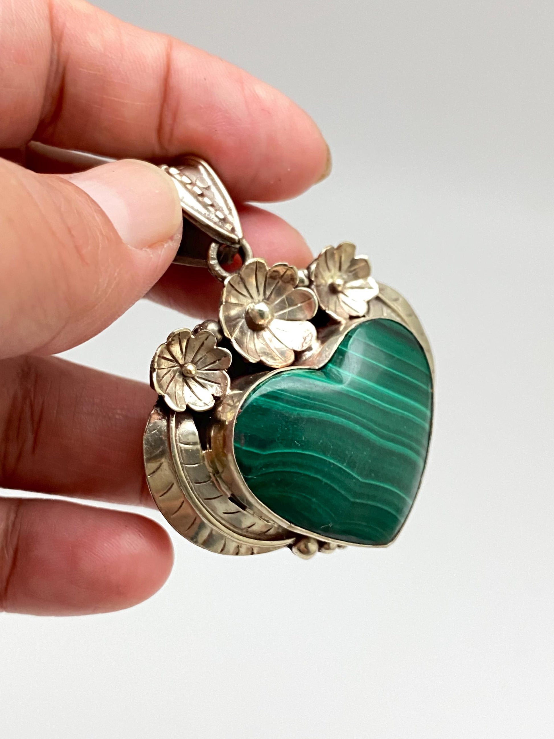 Malachite pendant,handcrafted, Tibetan silver,Ethnic style,floral jewelry,