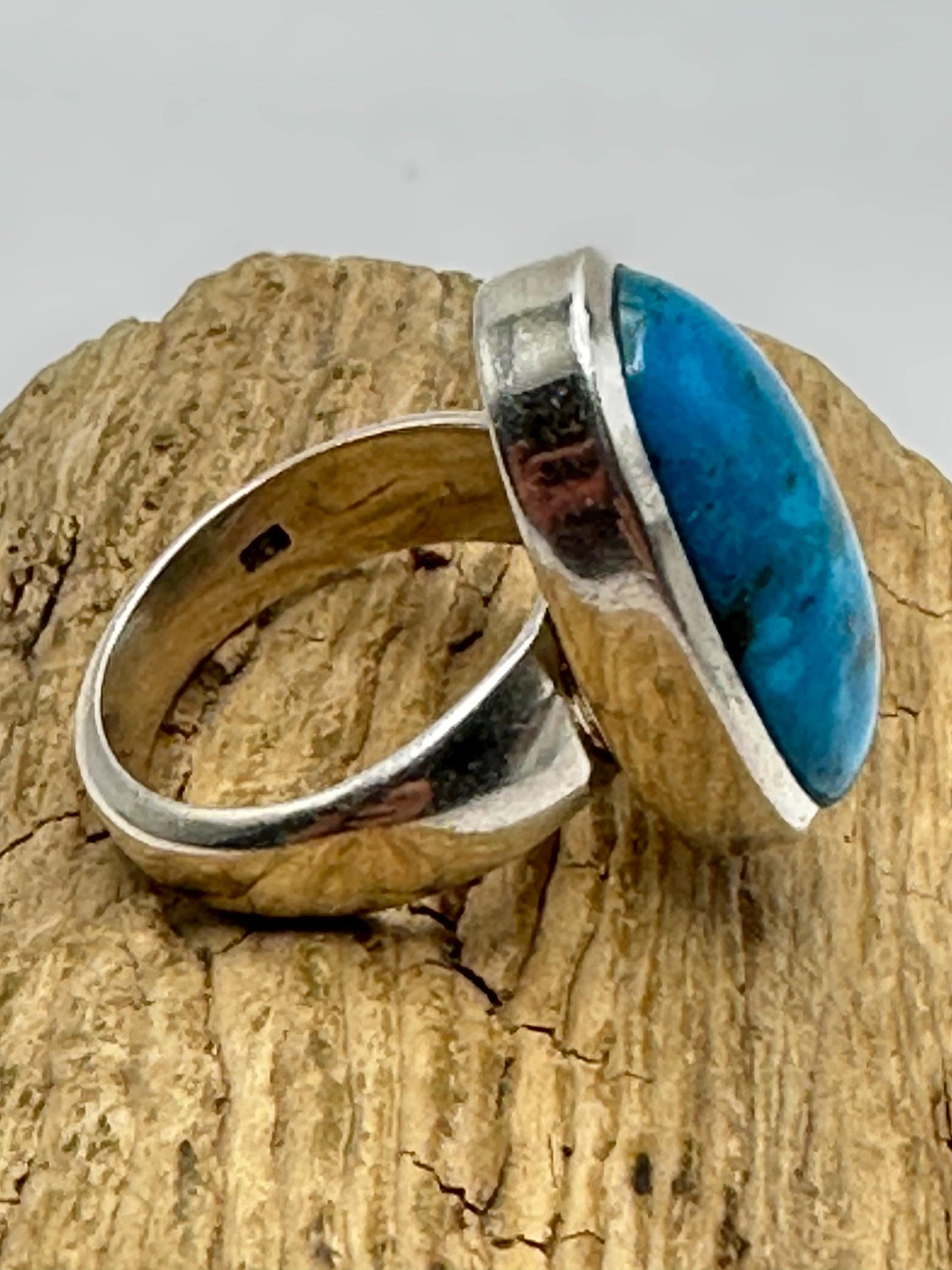 Persian Turquoise Ring: Sterling Silver, Size 7.5