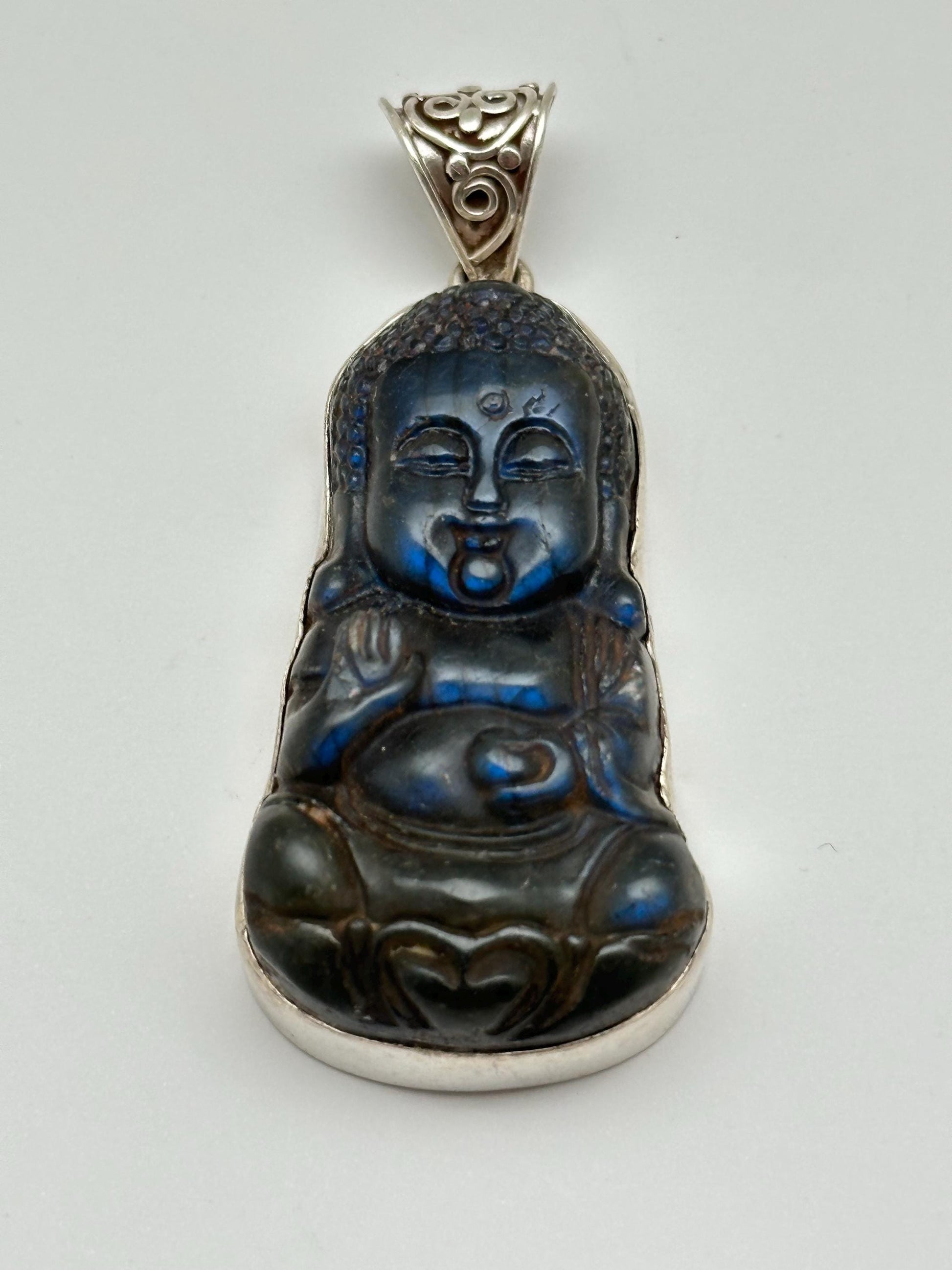 Buddha pendant, Baby Buddha, Labradorite, Handcrafted, sterling silver, spiritual, meditation,Nepalese,