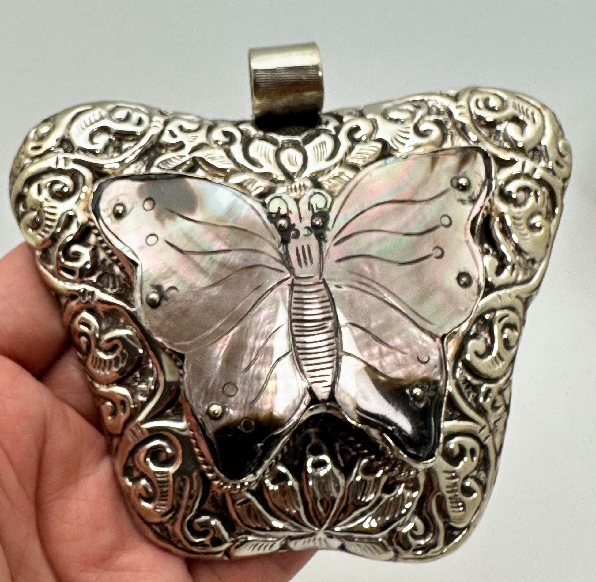 Large abalone Butterfly, mother of pearl, handcrafted, Tibetan silver, Nepalese, ethnic style, Bug pendant
