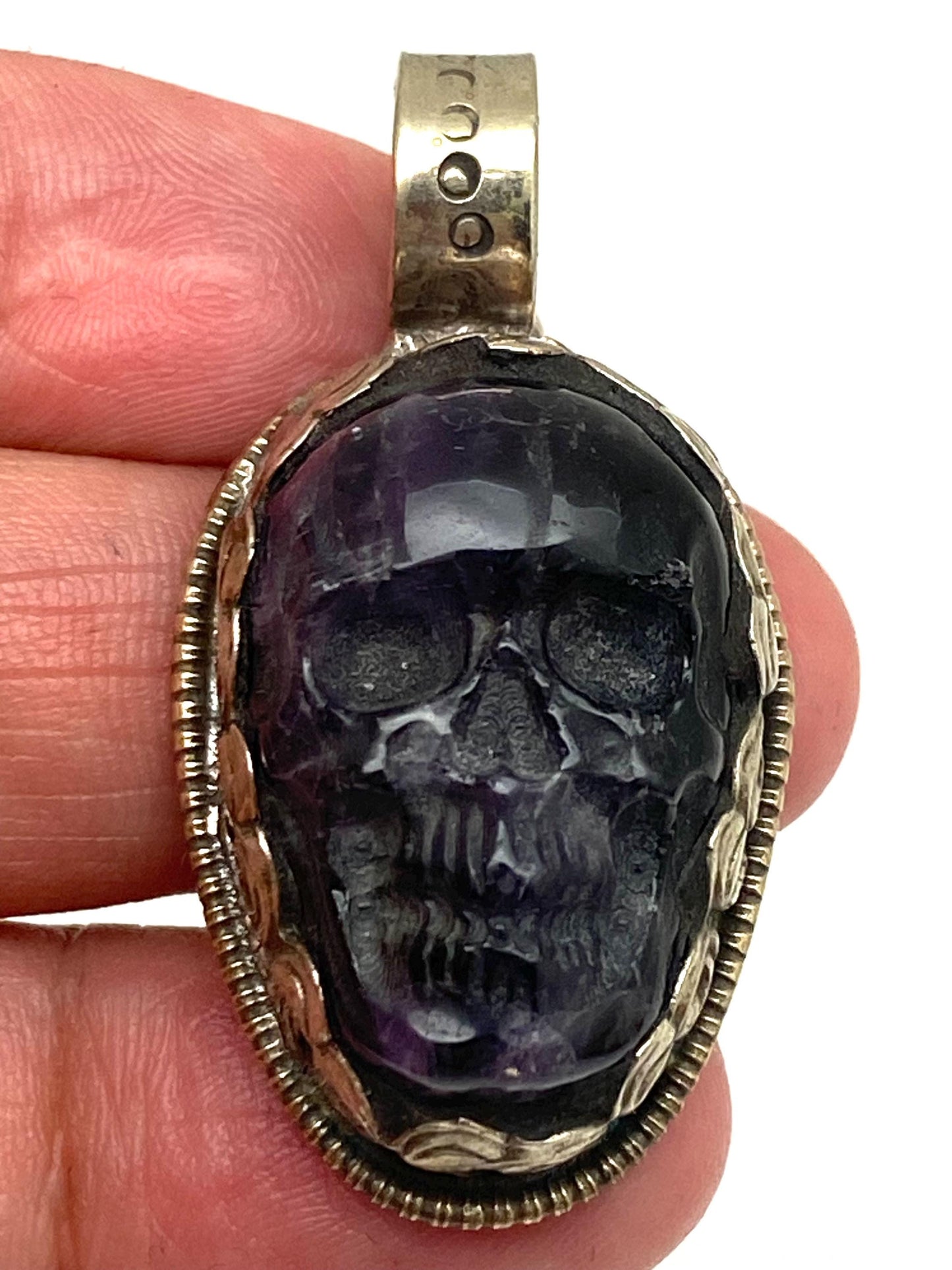 Amethyst carved skull pendant, handcrafted, Tibetan silver, ethnic style, Nepalese