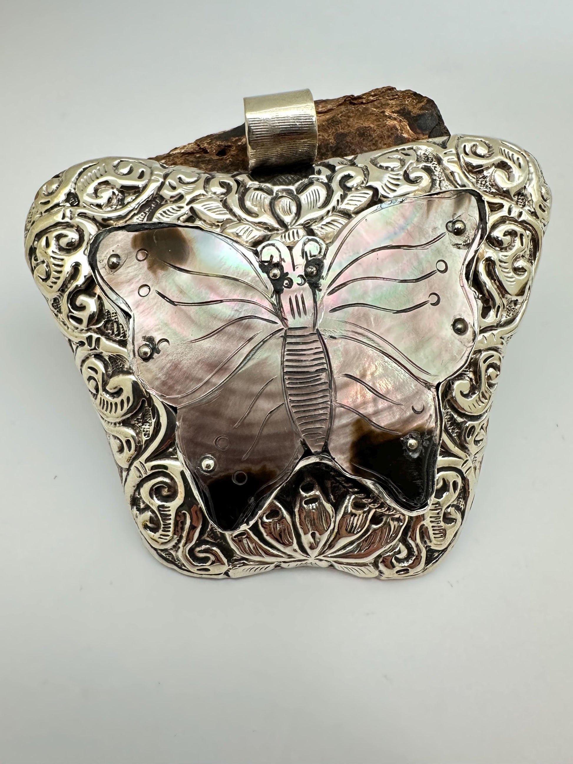 Large abalone Butterfly, mother of pearl, handcrafted, Tibetan silver, Nepalese, ethnic style, Bug pendant