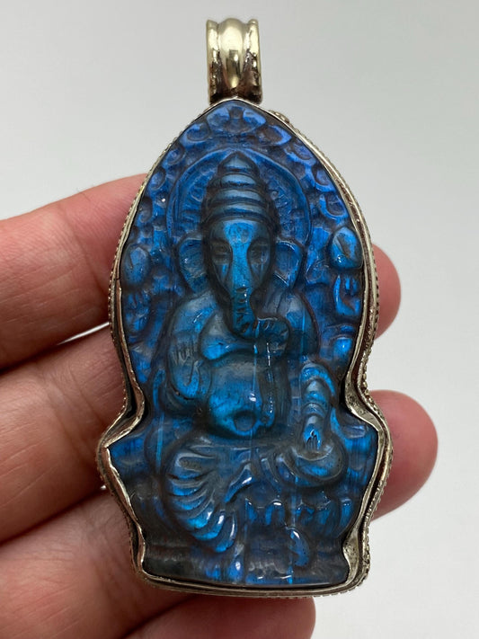 Labradorite carved Ganesh pendant, handcrafted, Tibetan silver, Nepalese