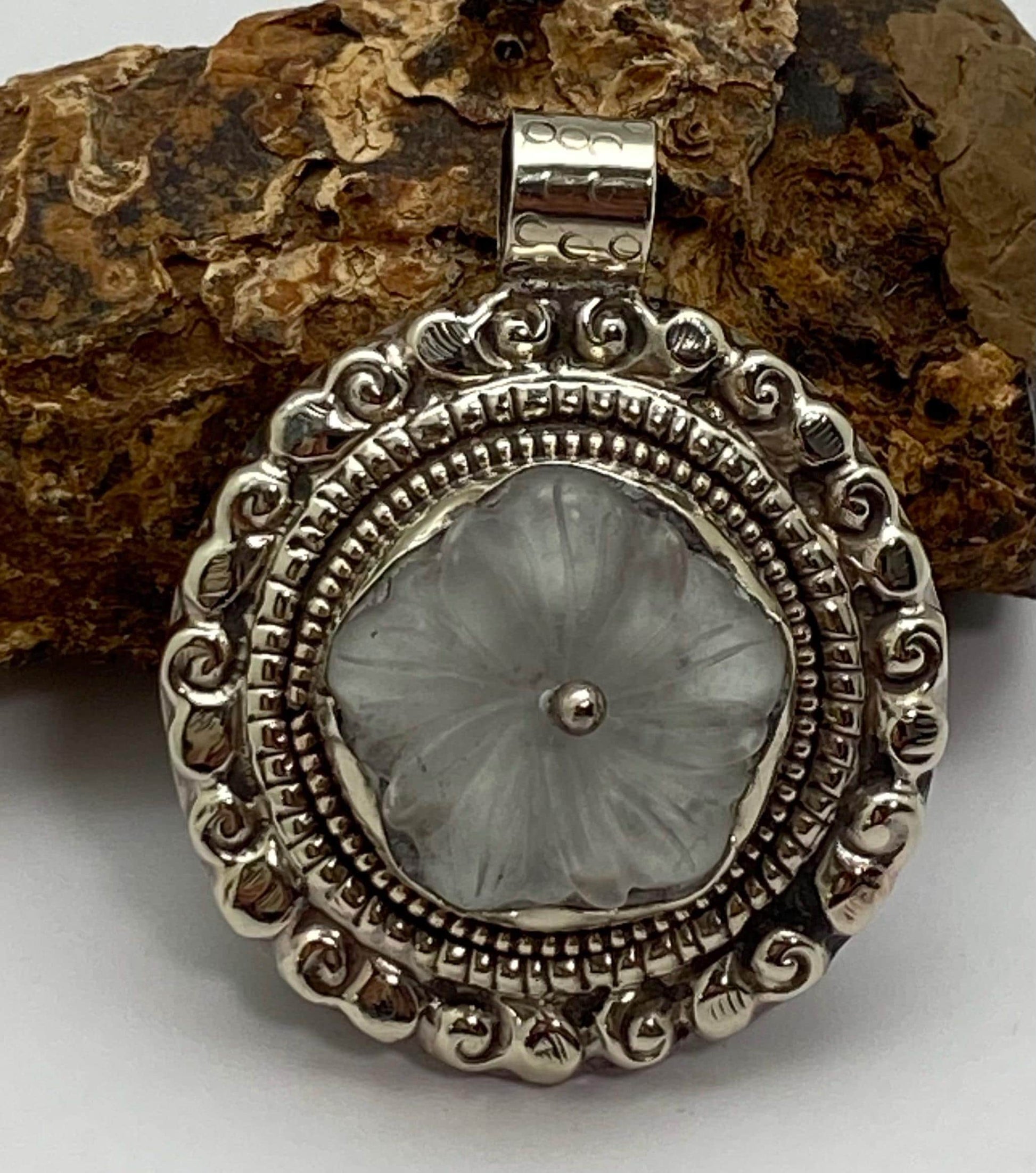 Flower pendant, mother of pearl, handcrafted, Tibetan silver,ethnic style ,Nepalese,51mmX63mm