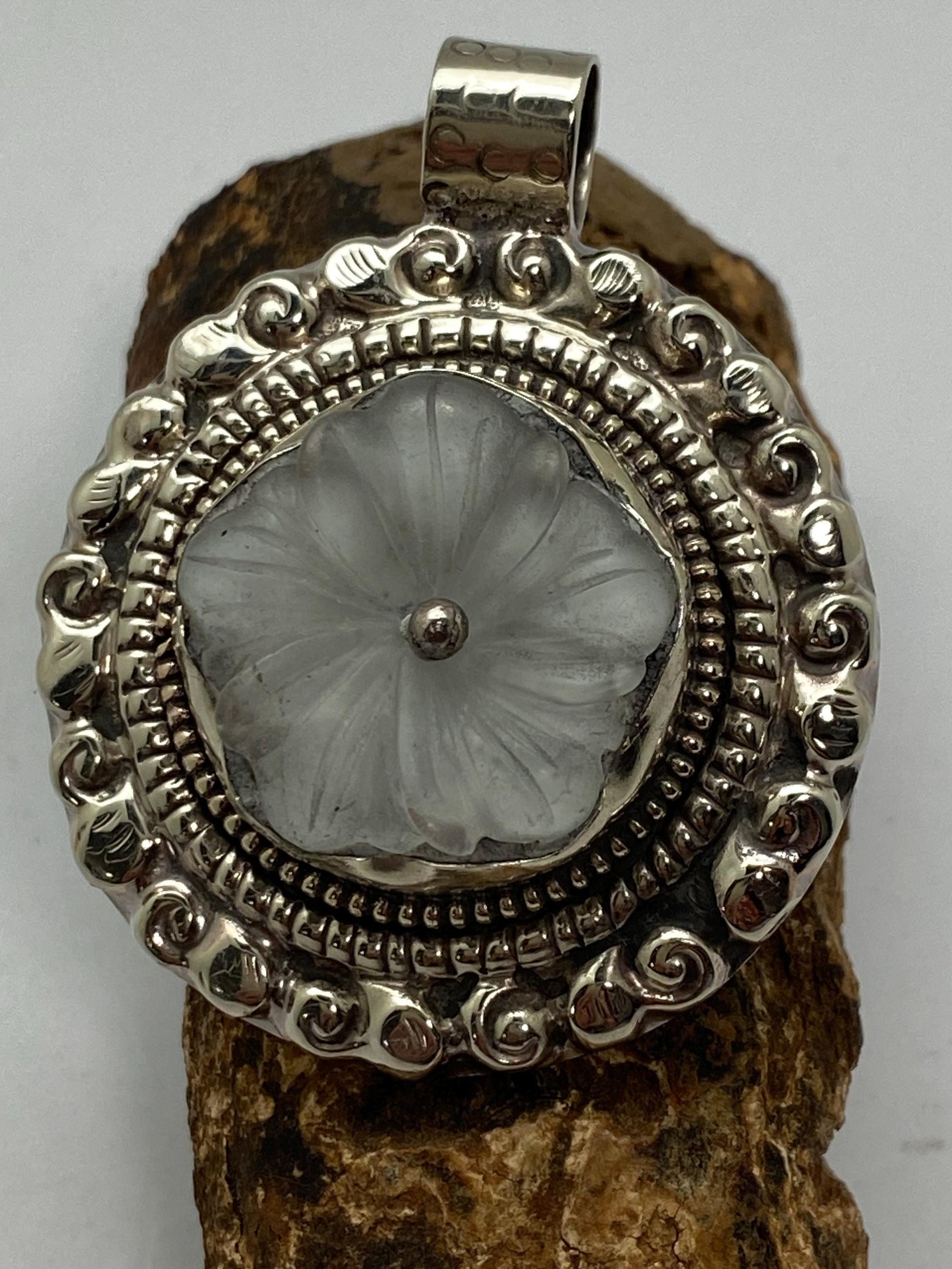 Flower pendant, mother of pearl, handcrafted, Tibetan silver,ethnic style ,Nepalese,51mmX63mm