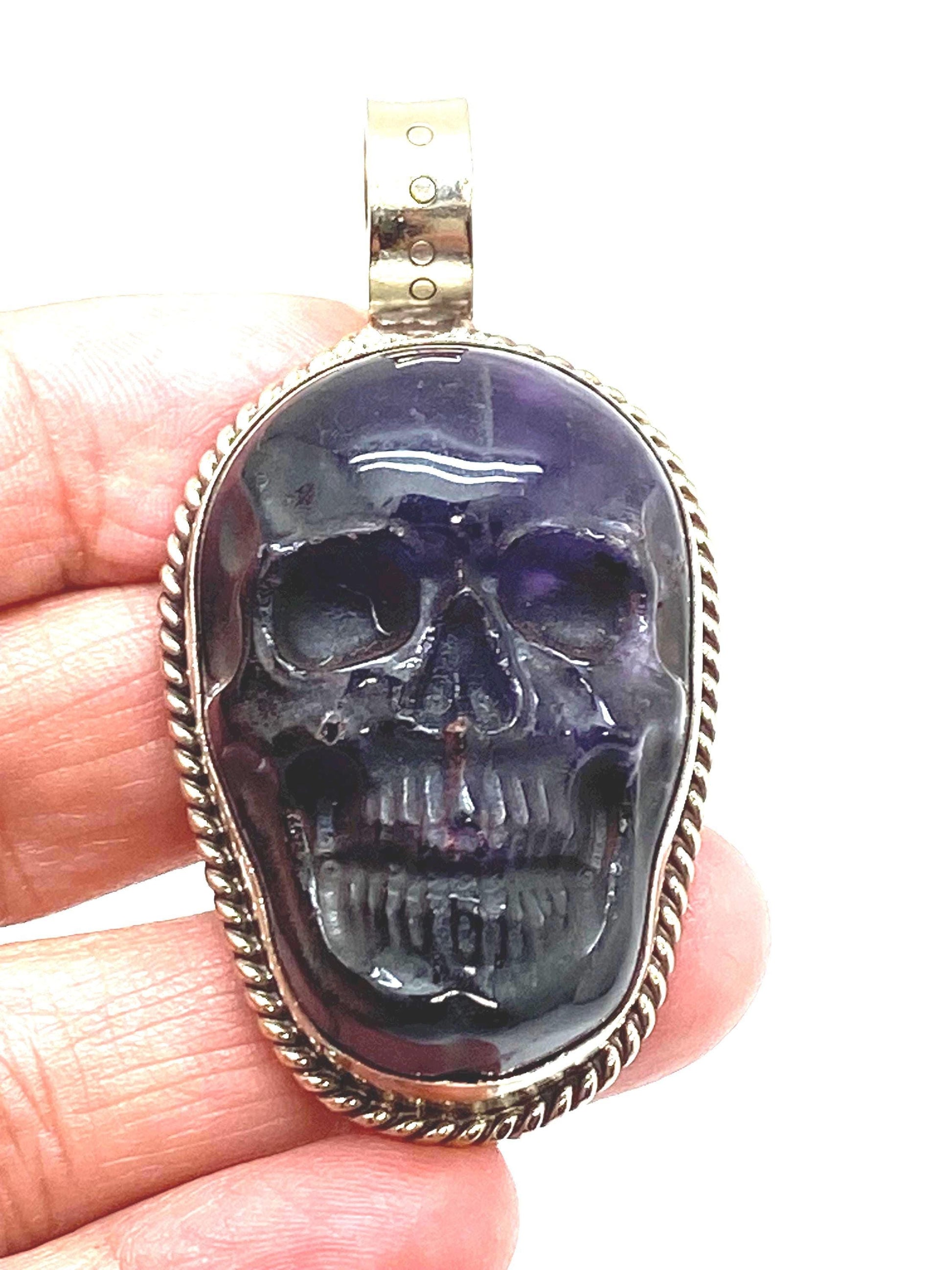 Amethyst carved skull pendant, handcrafted, Tibetan silver, adjustable,Nepalese